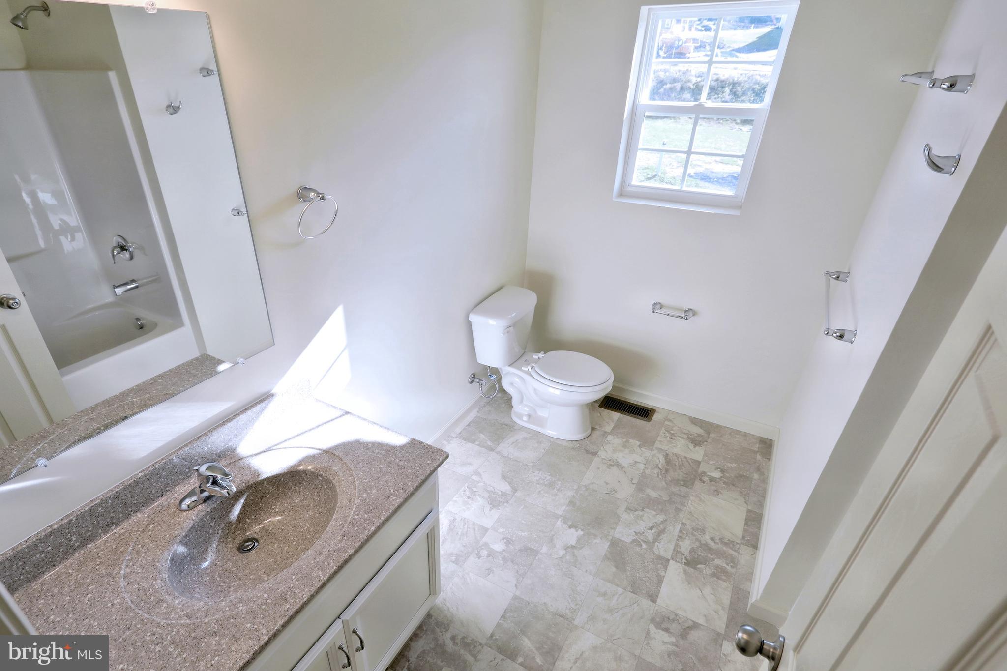 THE VIEWS AT BRIDGEWATER - Residential