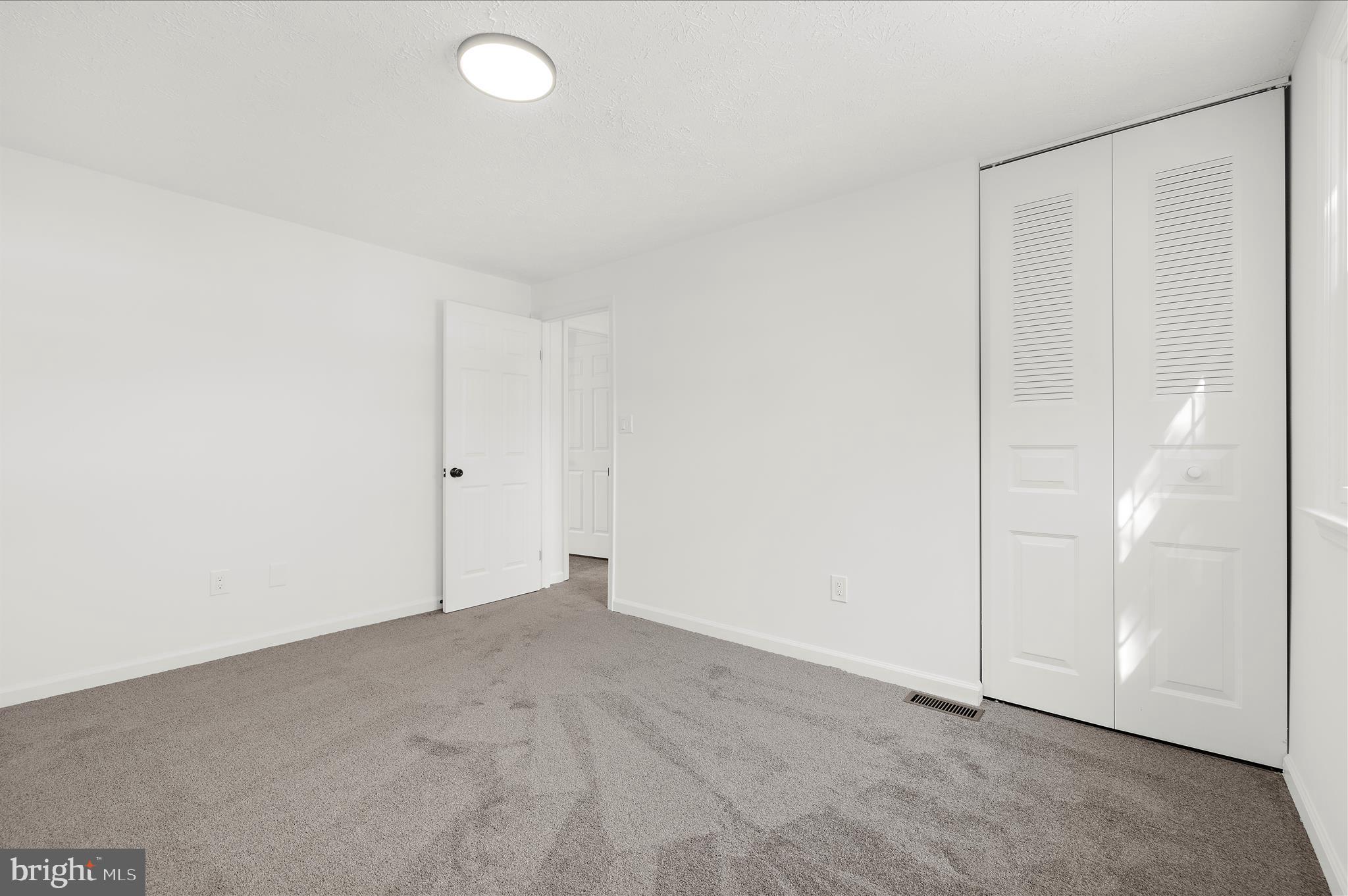 CHESTERFIELD - Residential