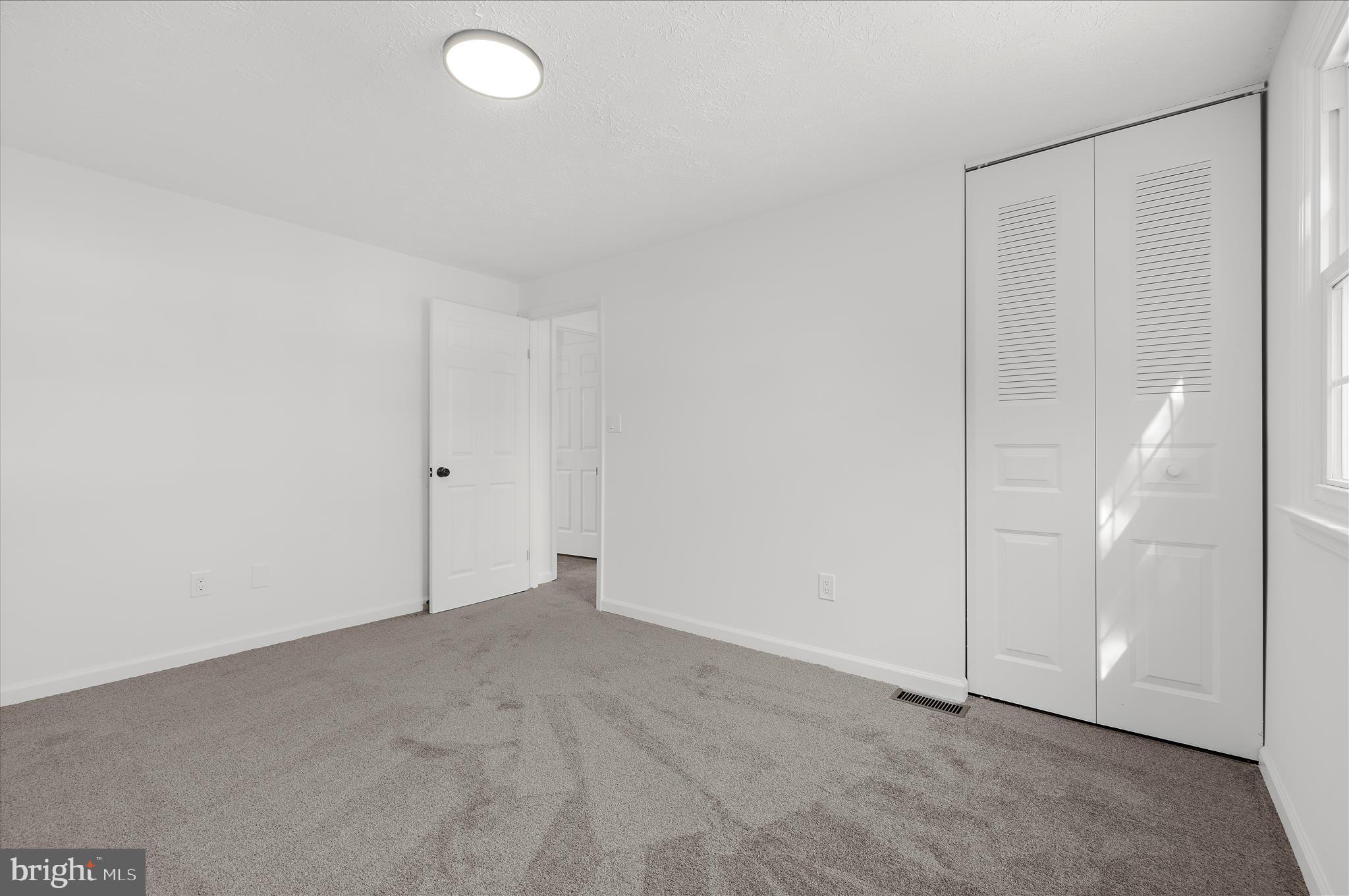 CHESTERFIELD - Residential