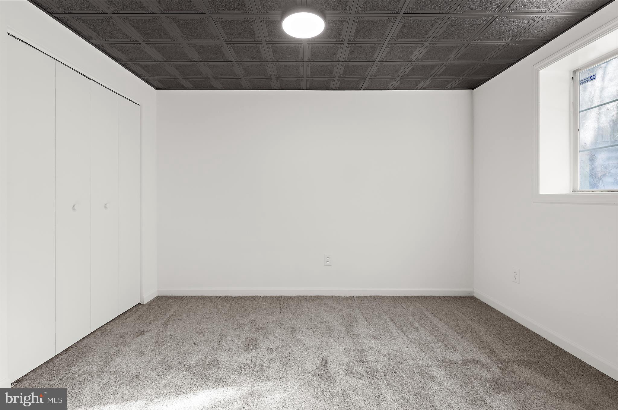 CHESTERFIELD - Residential