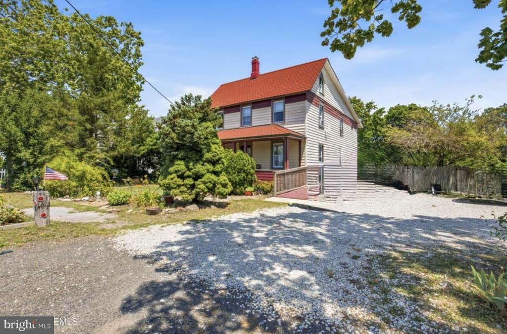 Photo of 674 E Bay Avenue, BARNEGAT, NJ 08005 (MLS # NJOC2043356)