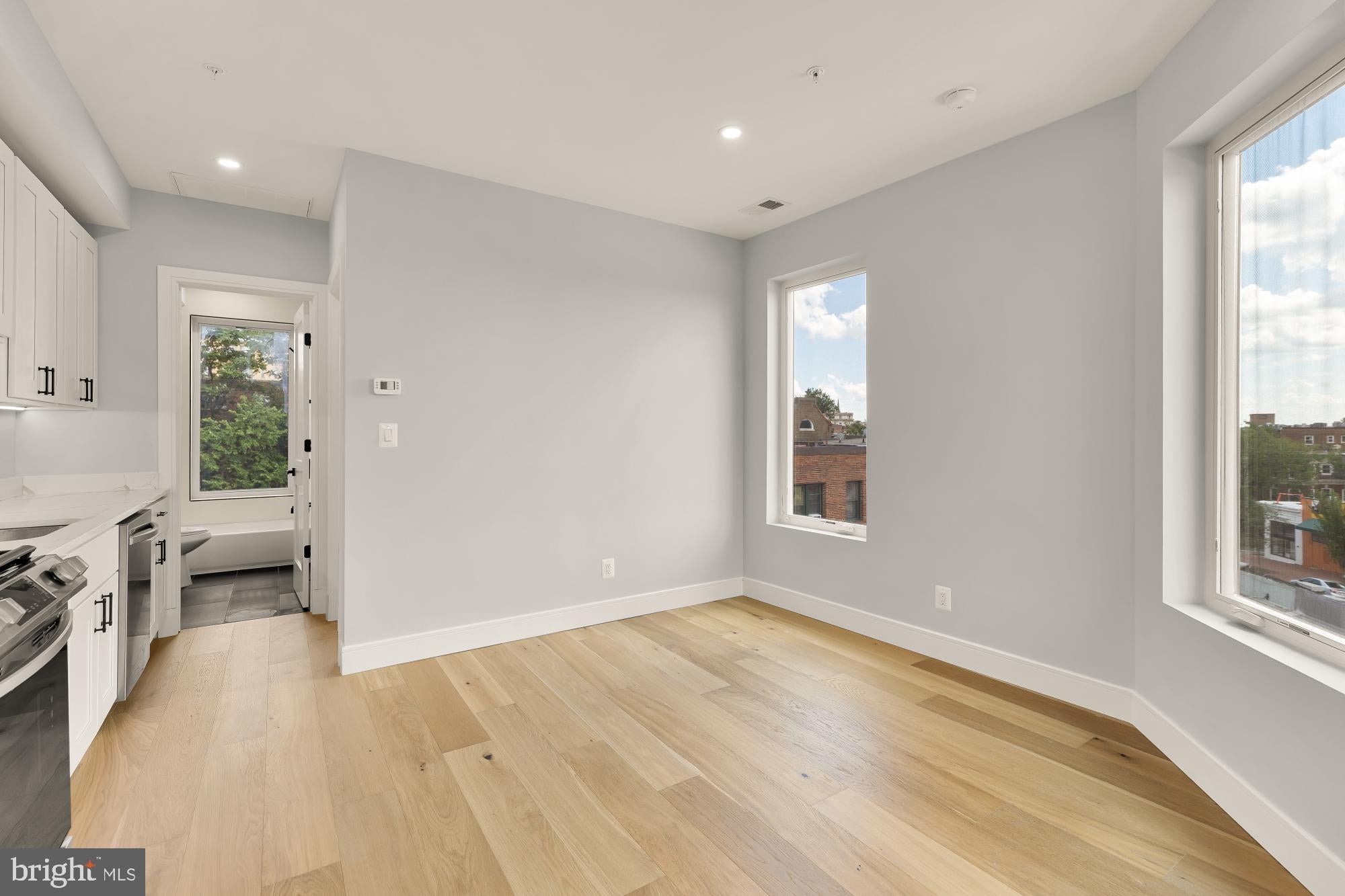 3215 MOUNT PLEASANT STREET NW 401