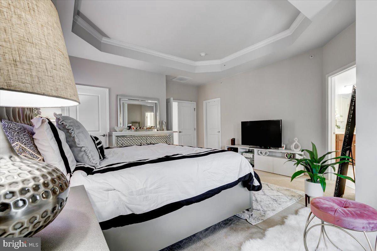 BRIARWOOD - Residential Lease