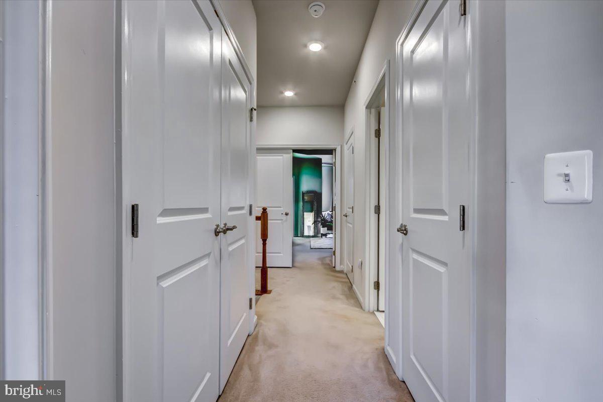 BRIARWOOD - Residential Lease