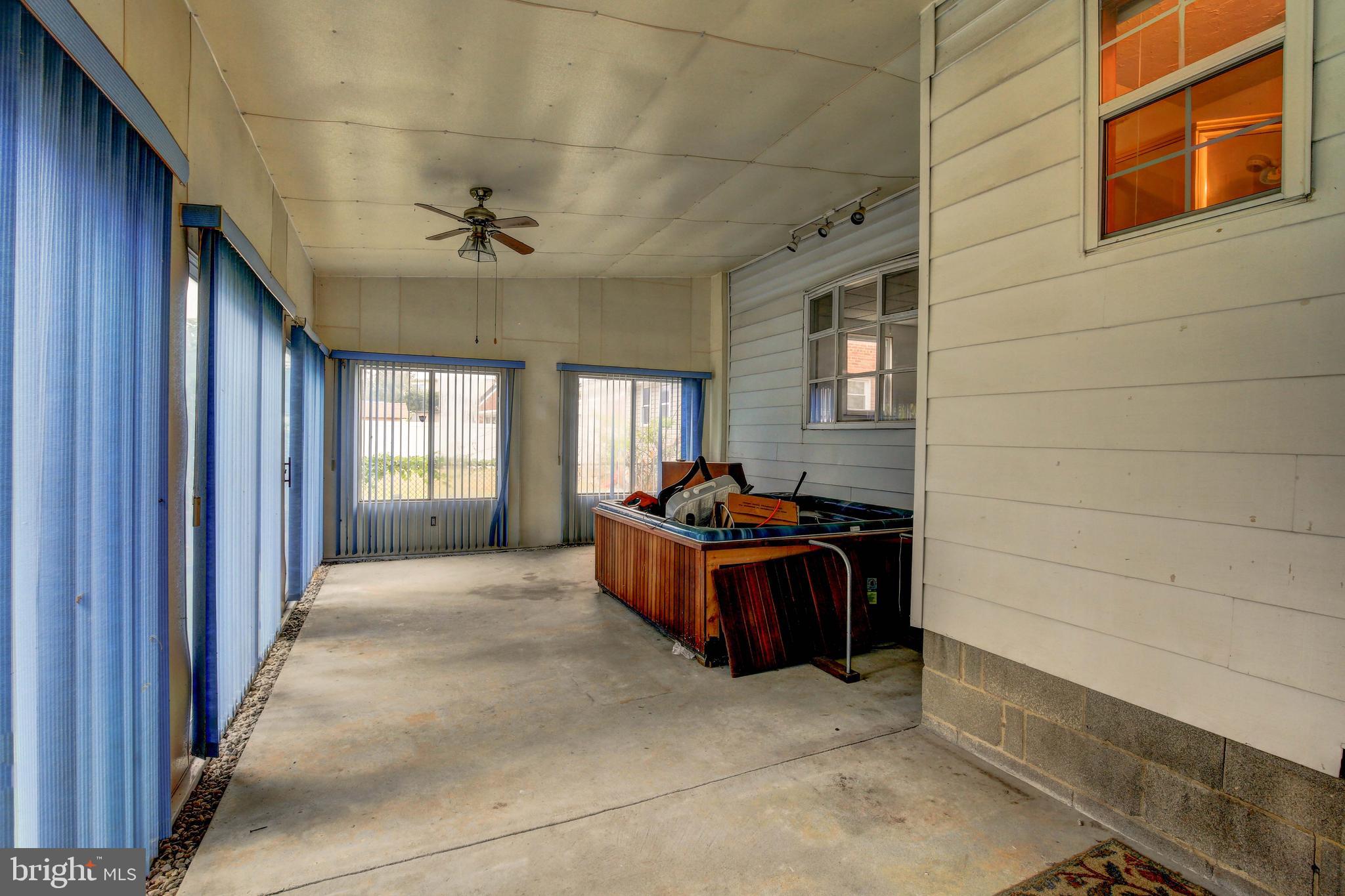 GLEN GARDENS - Residential