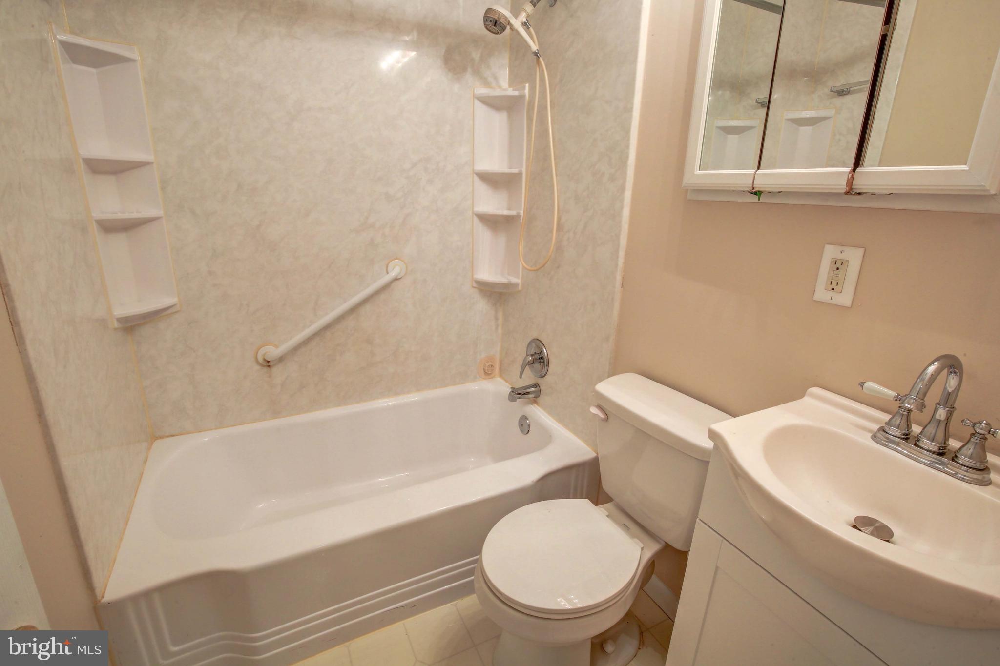 GLEN GARDENS - Residential