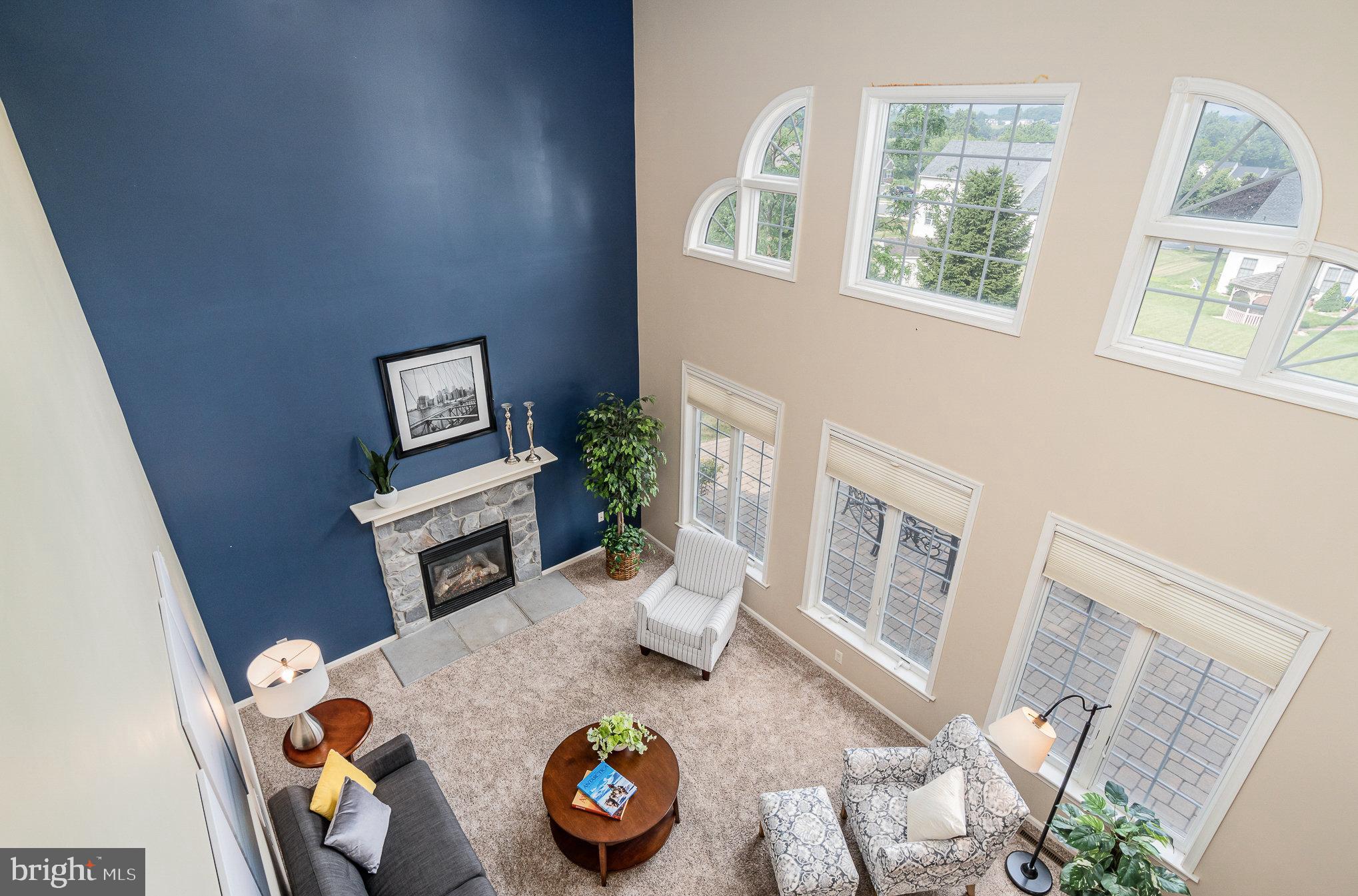 CARRIAGE HILL - Residential