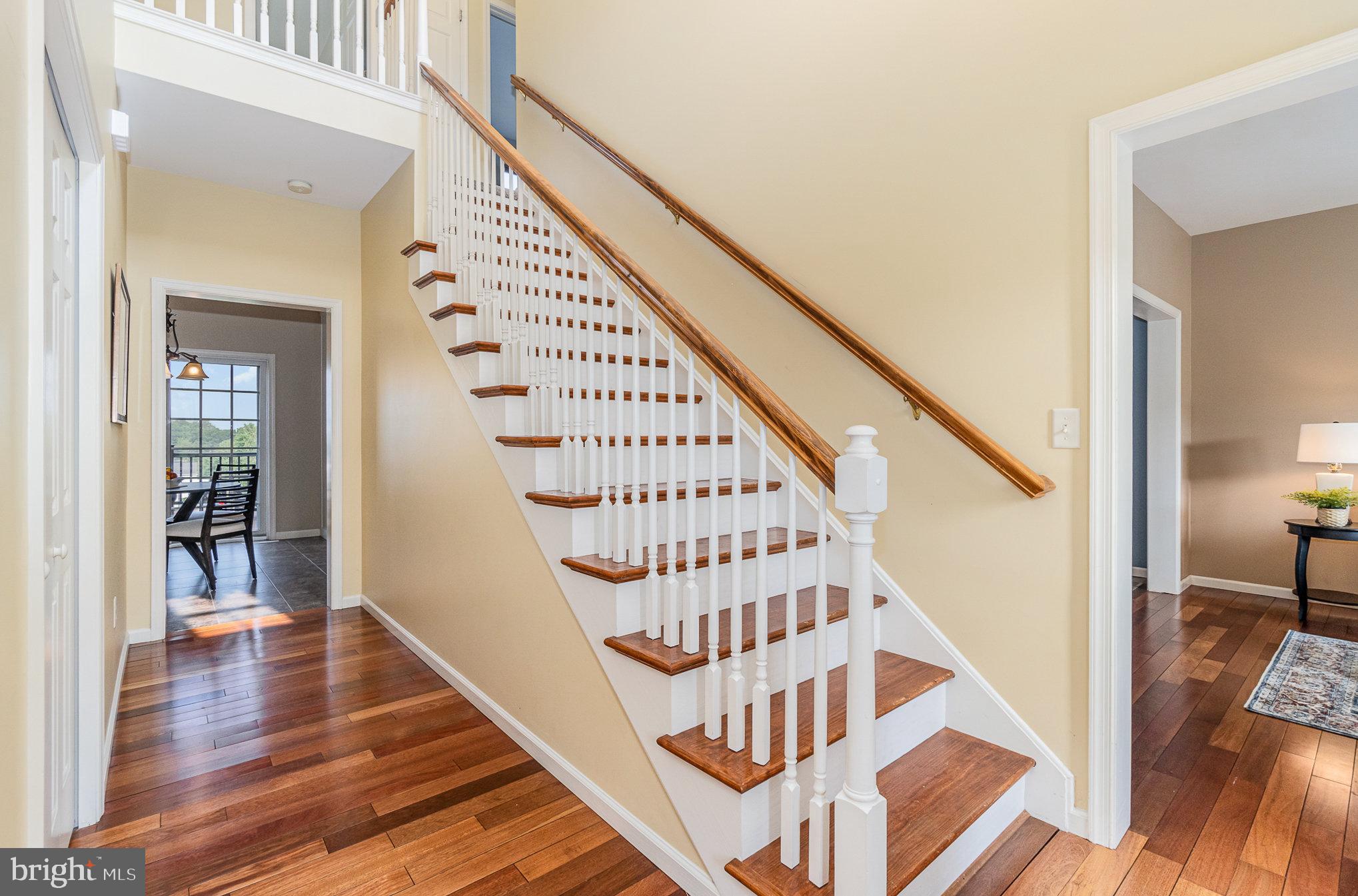 CARRIAGE HILL - Residential