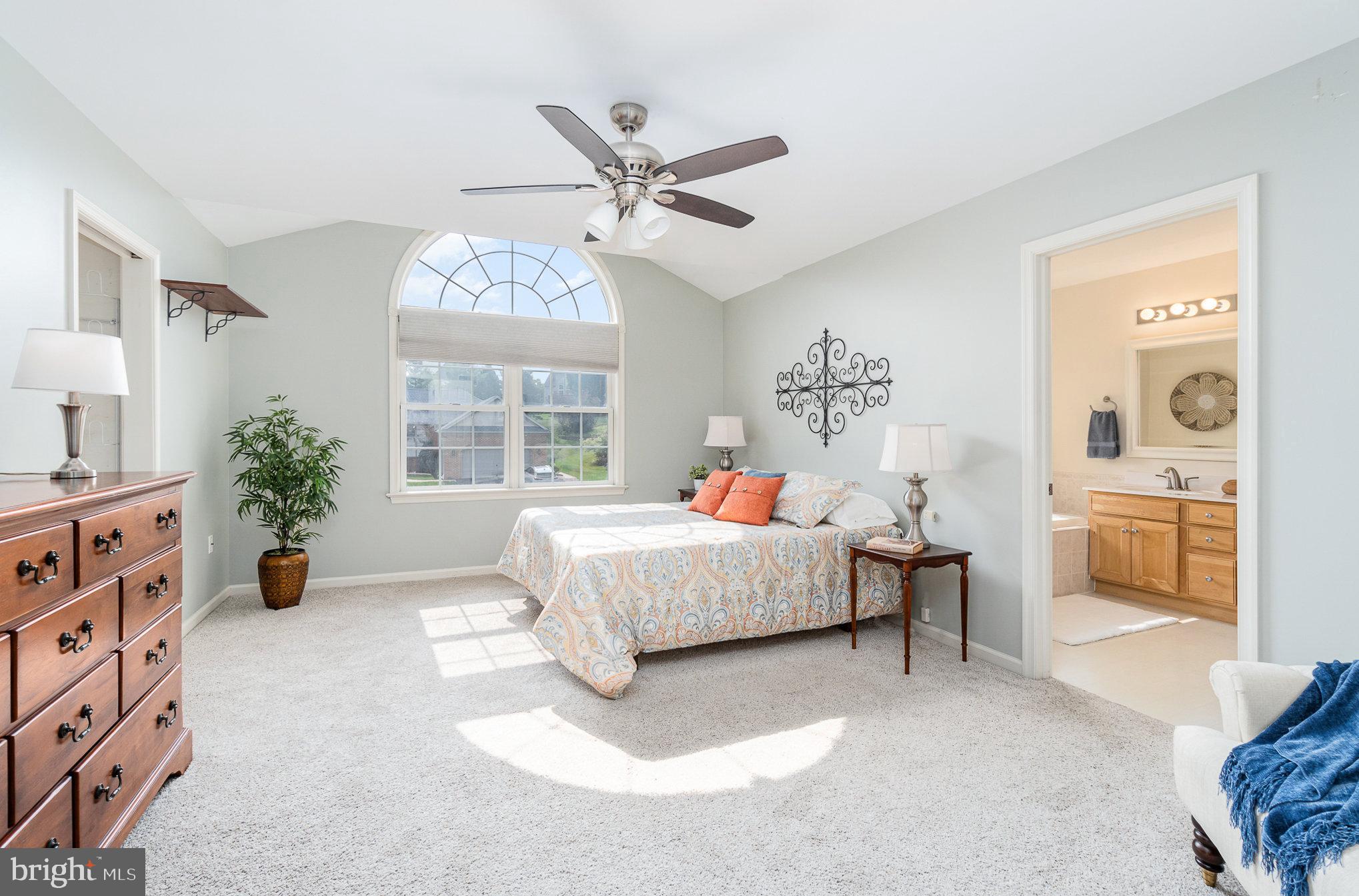 CARRIAGE HILL - Residential