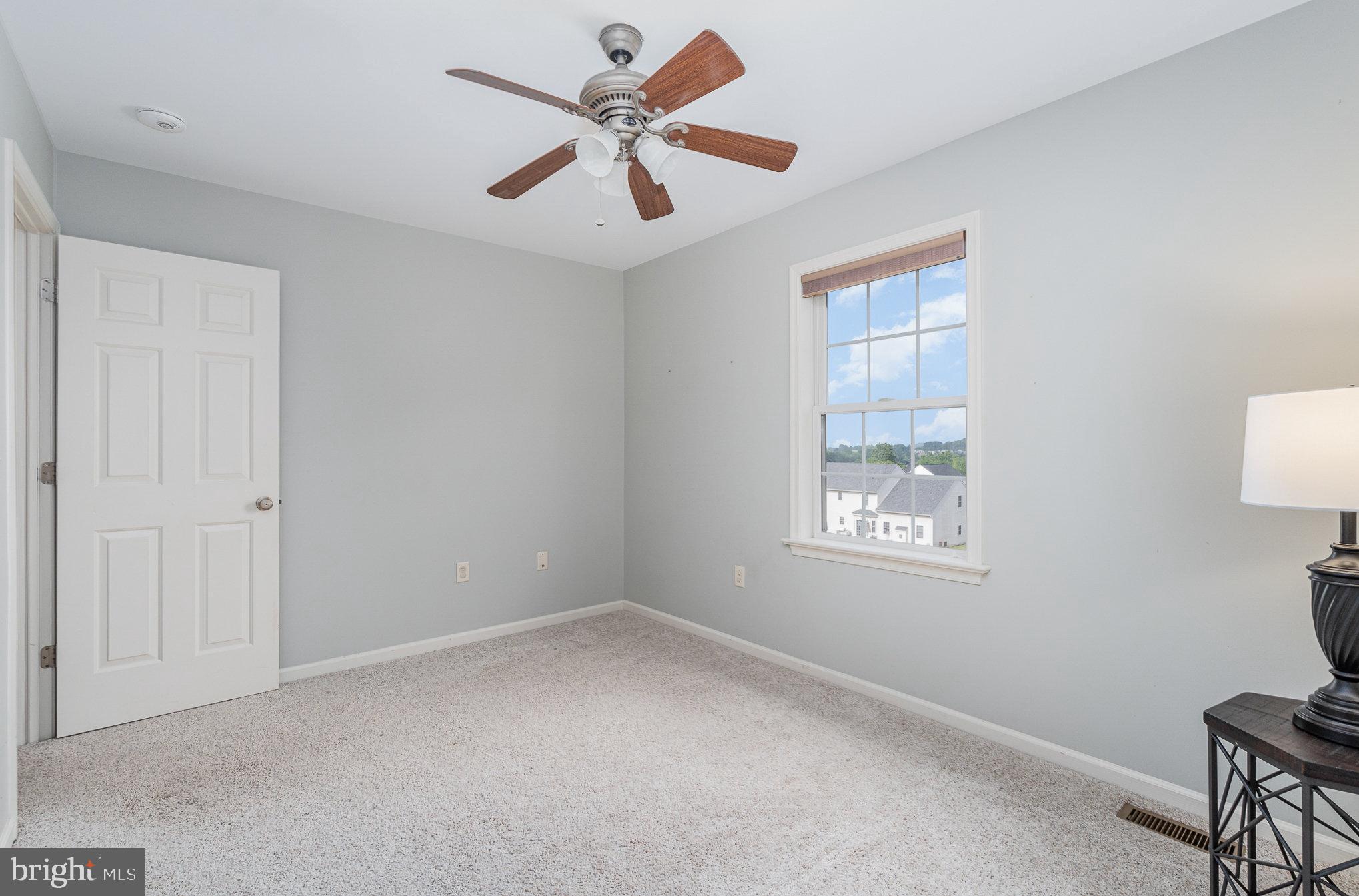 CARRIAGE HILL - Residential