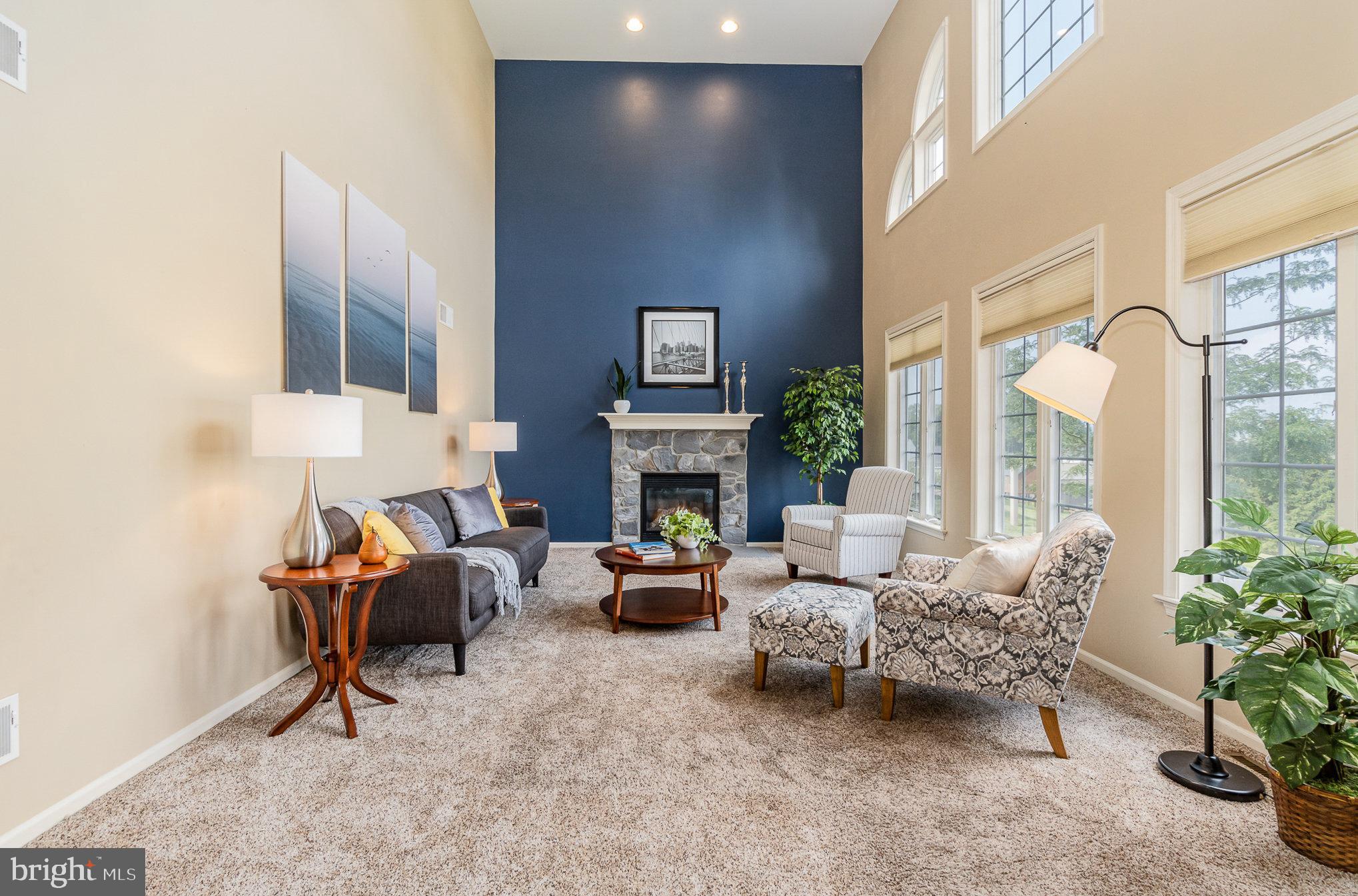 CARRIAGE HILL - Residential