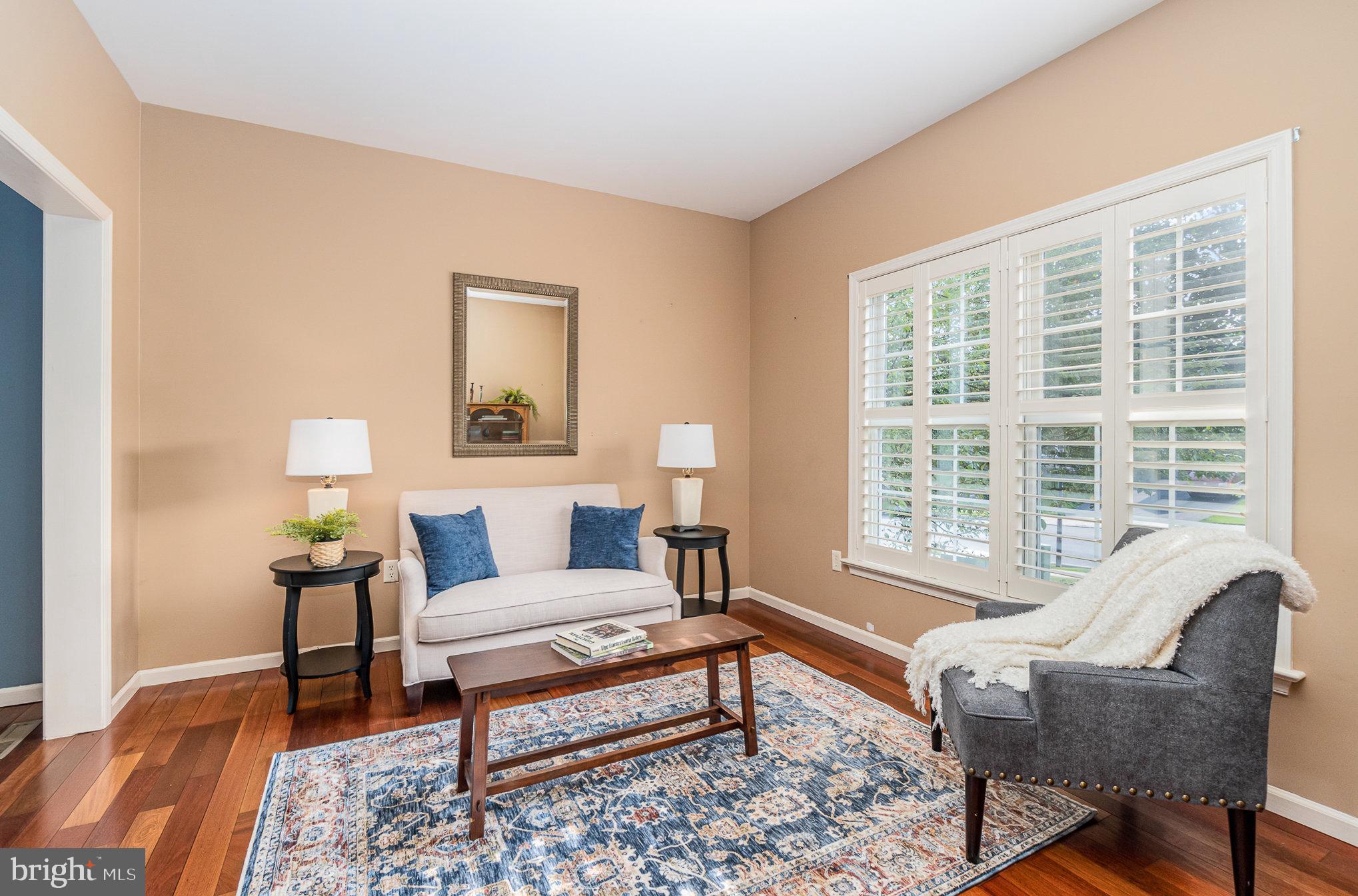 CARRIAGE HILL - Residential