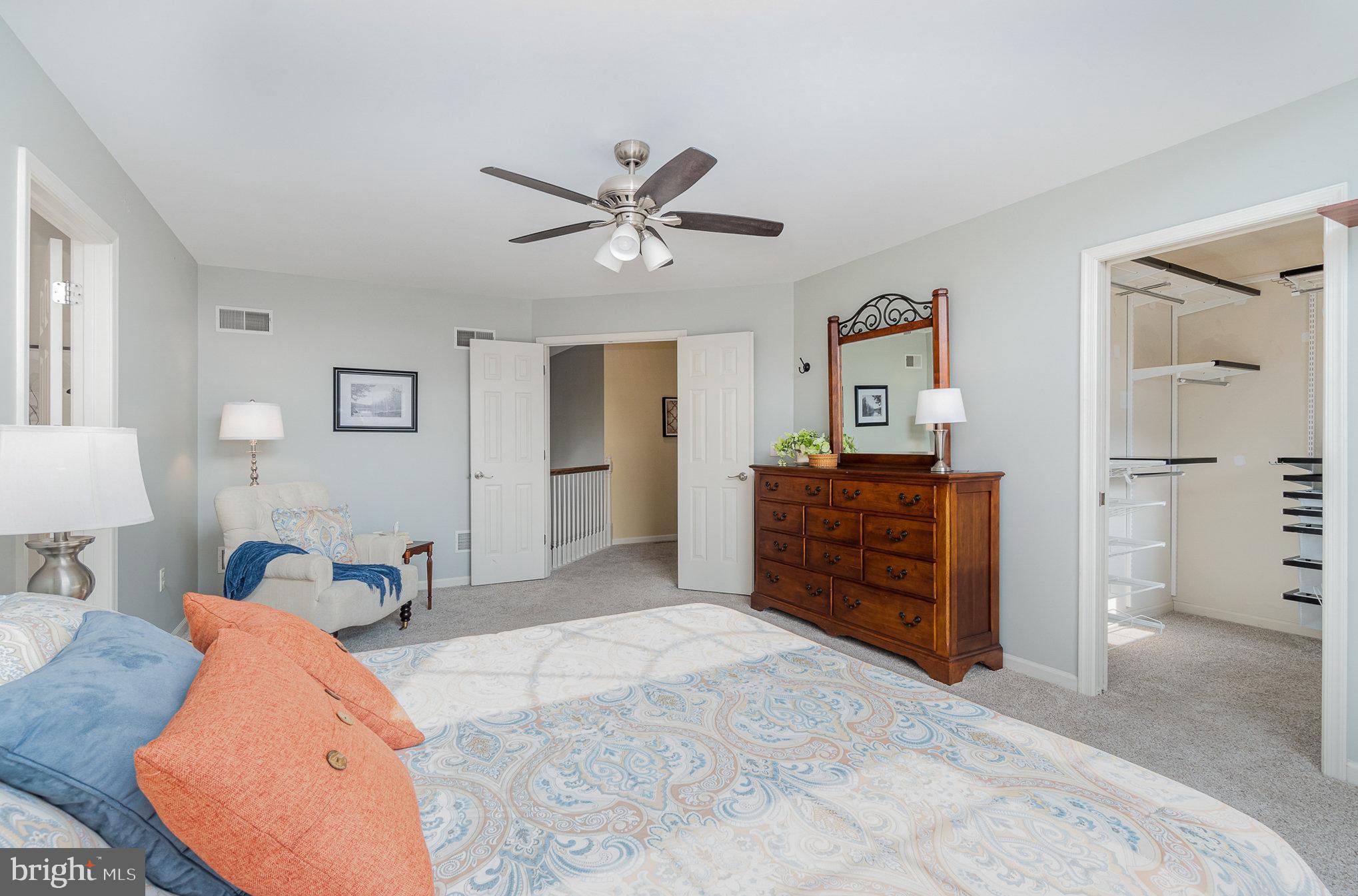 CARRIAGE HILL - Residential