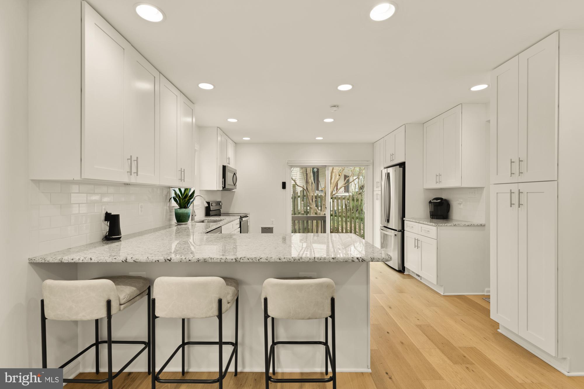 WAVERLY WEST - Residential