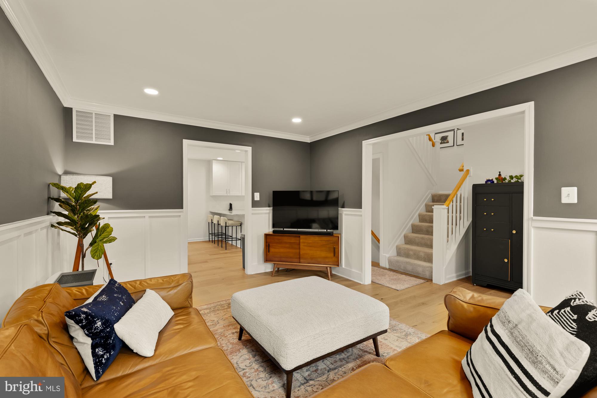 WAVERLY WEST - Residential