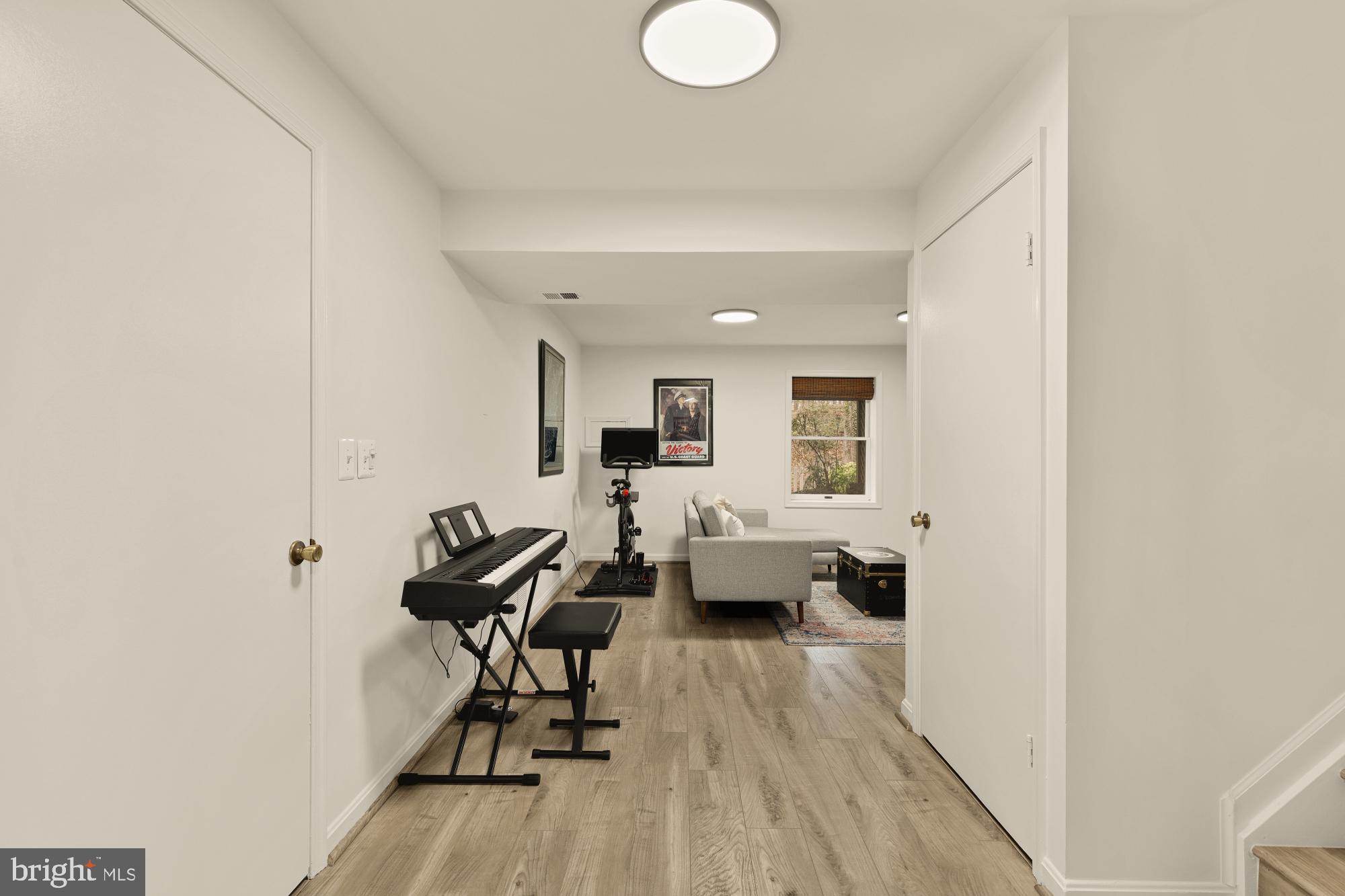 WAVERLY WEST - Residential