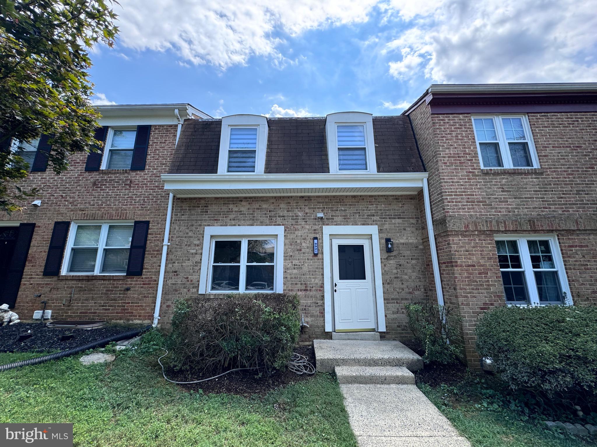 LAKEPOINTE - Residential Lease