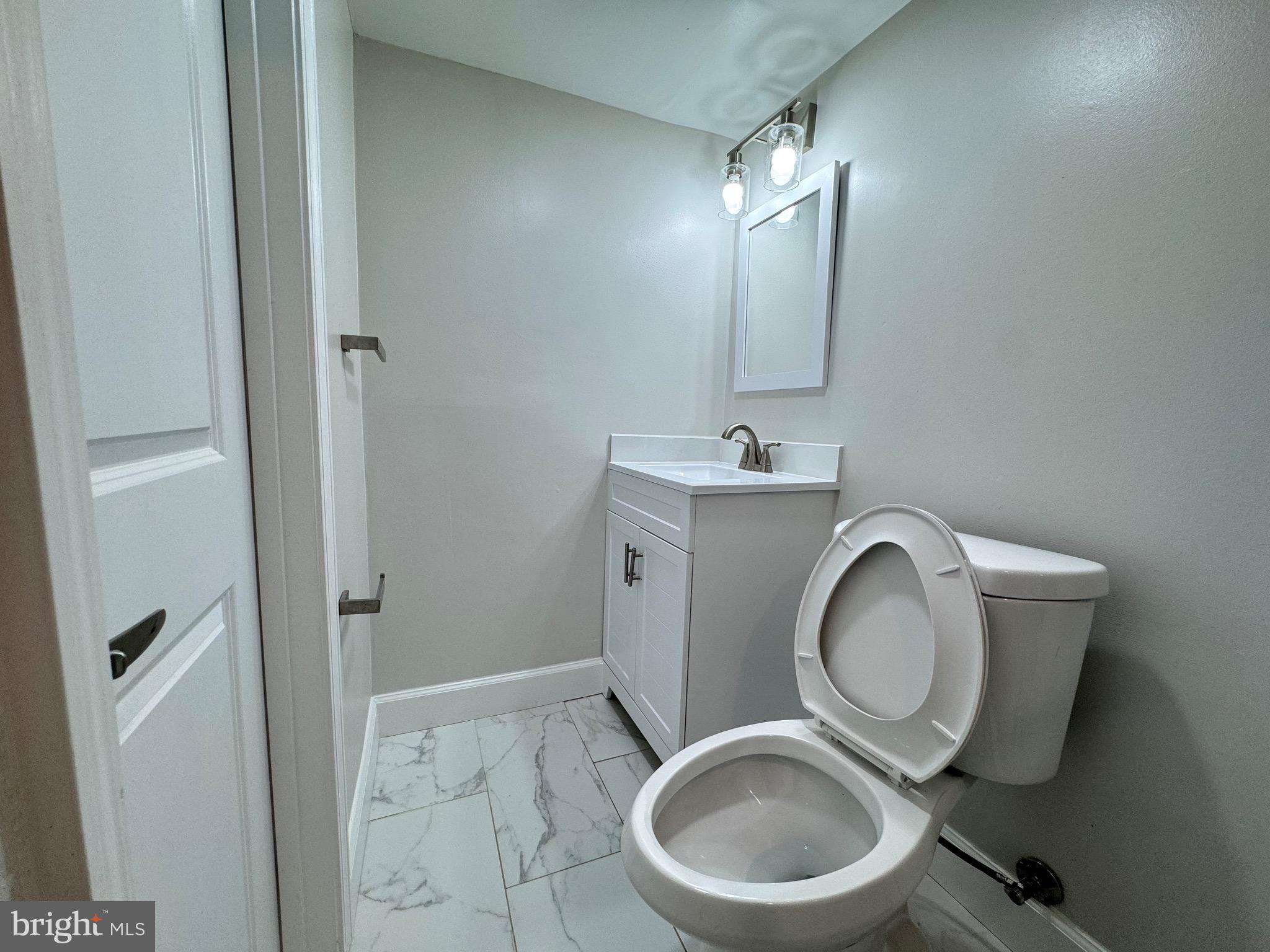 LAKEPOINTE - Residential Lease