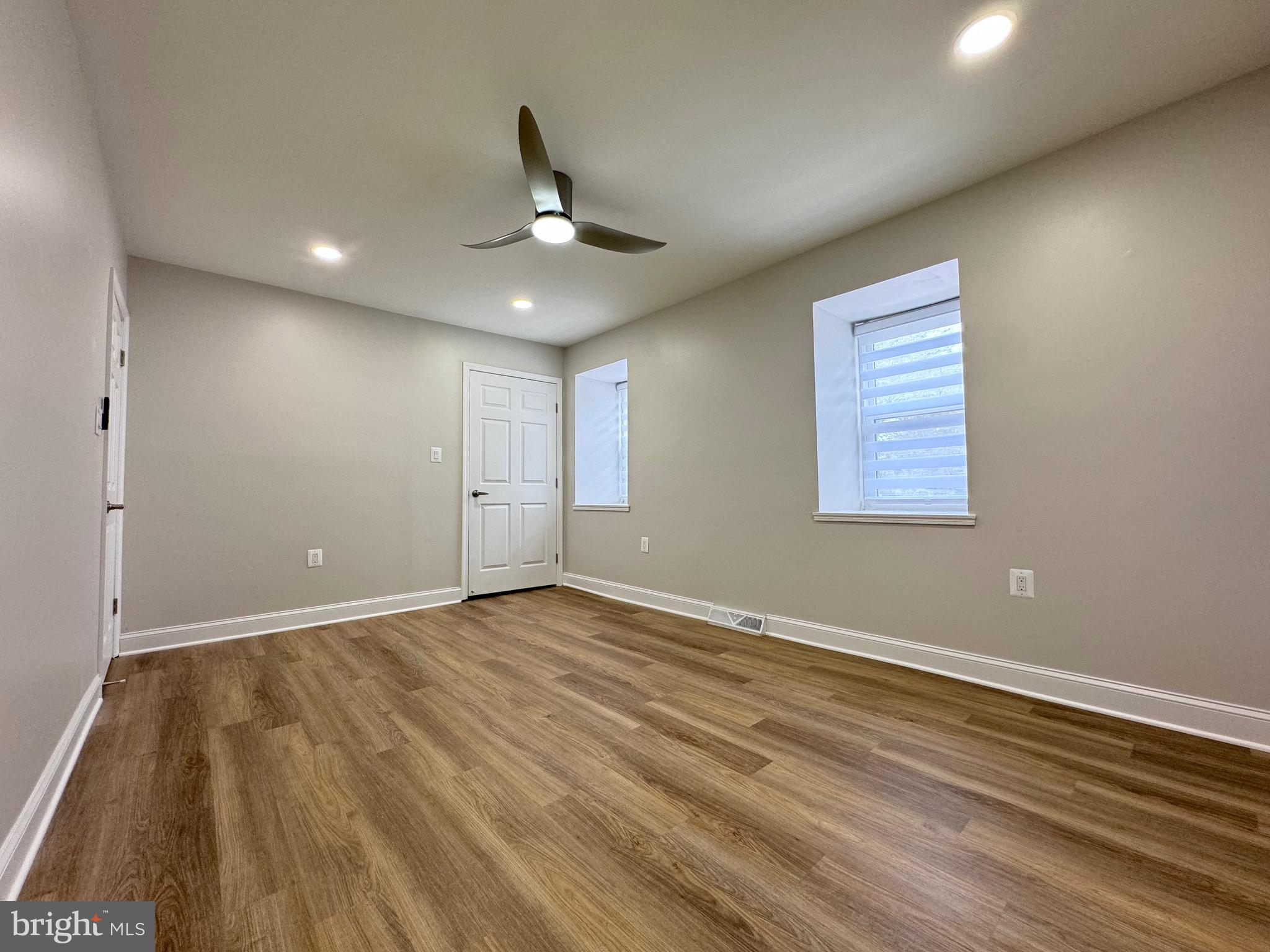 LAKEPOINTE - Residential Lease