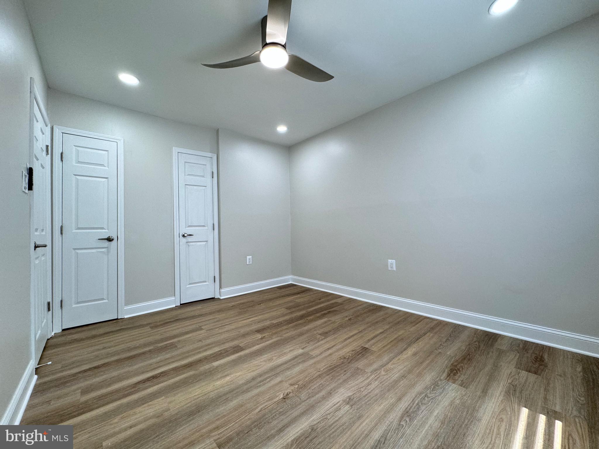 LAKEPOINTE - Residential Lease