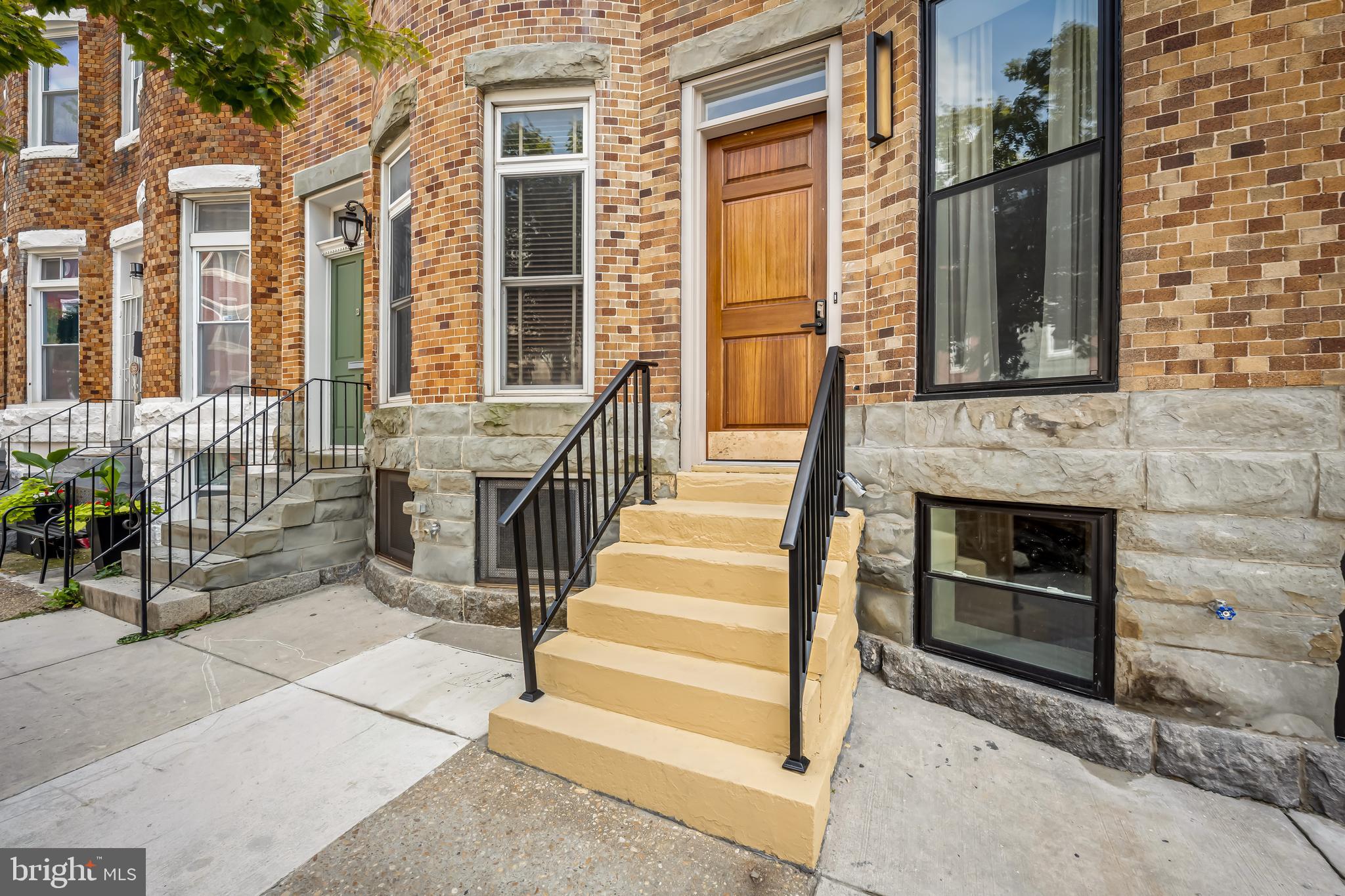 309 E 22ND STREET