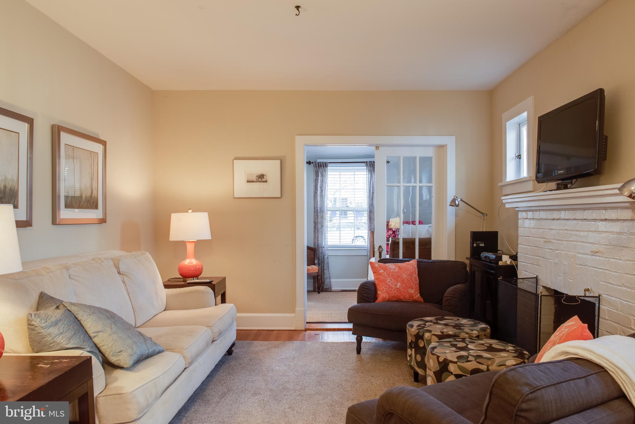 ROSEMONT/DEL RAY - Residential Lease