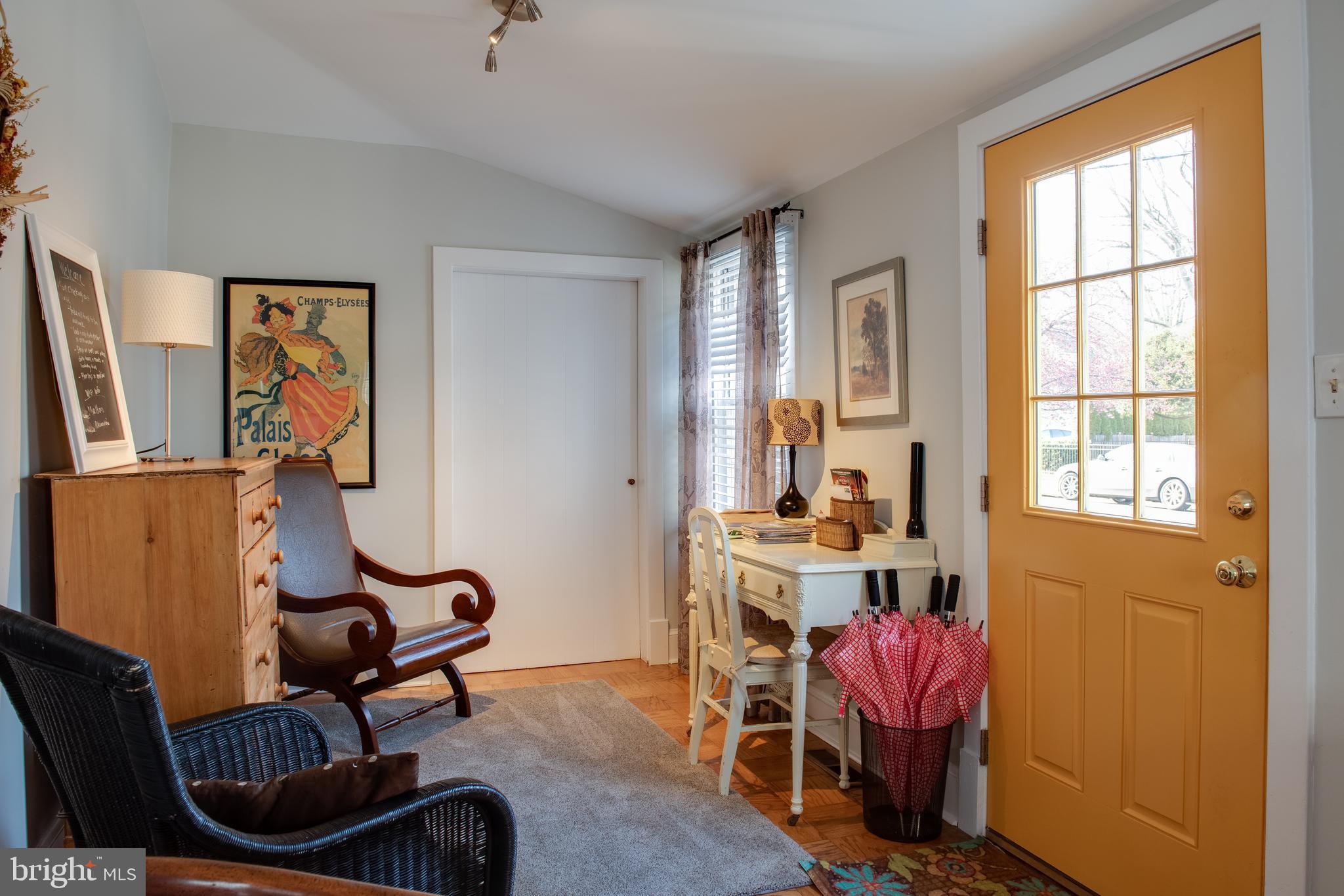 ROSEMONT/DEL RAY - Residential Lease