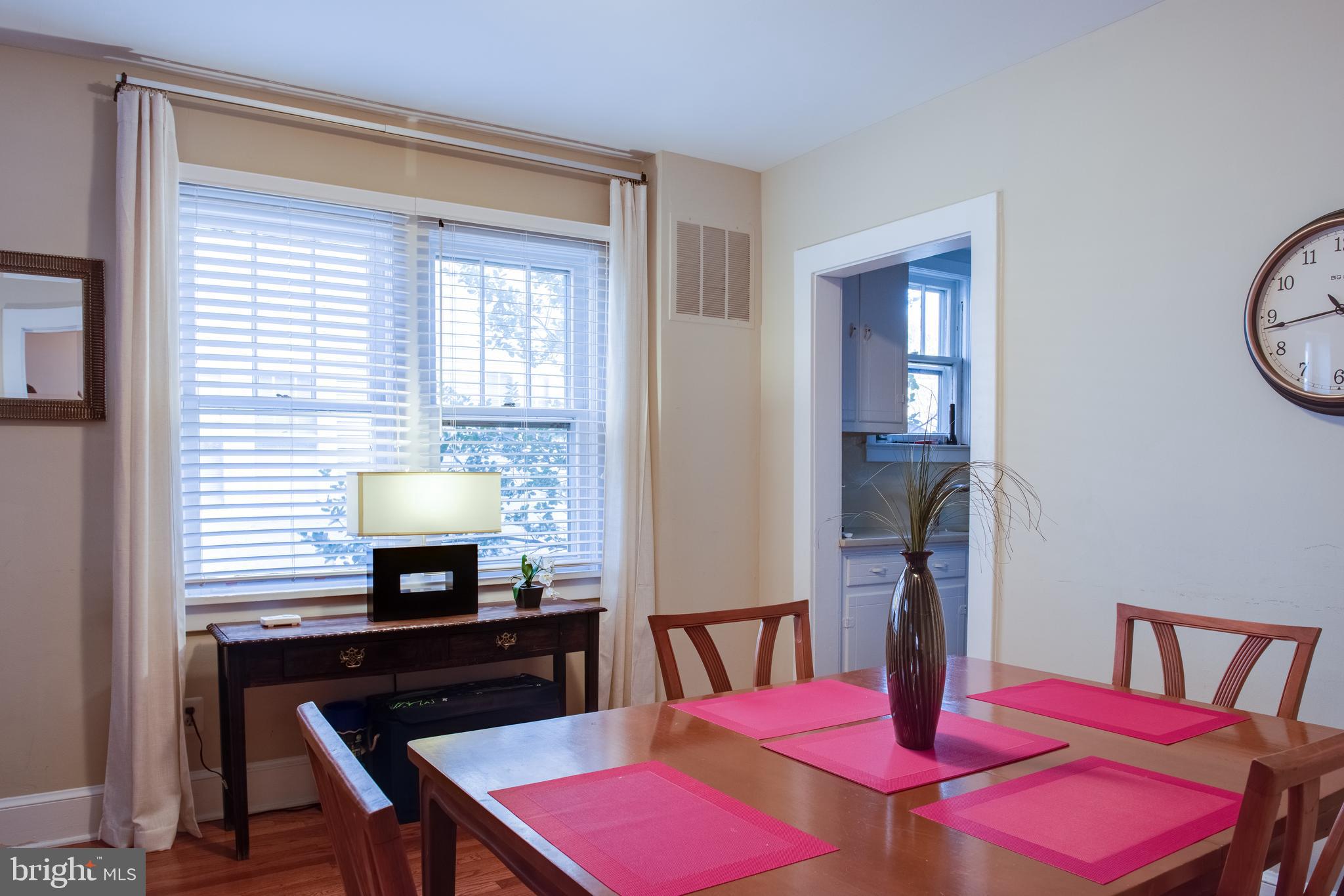 ROSEMONT/DEL RAY - Residential Lease