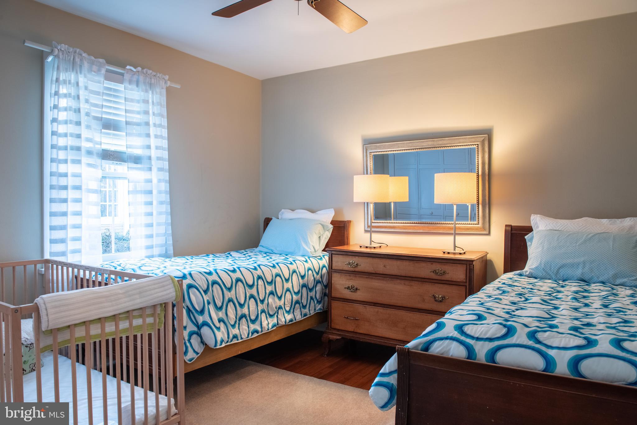 ROSEMONT/DEL RAY - Residential Lease