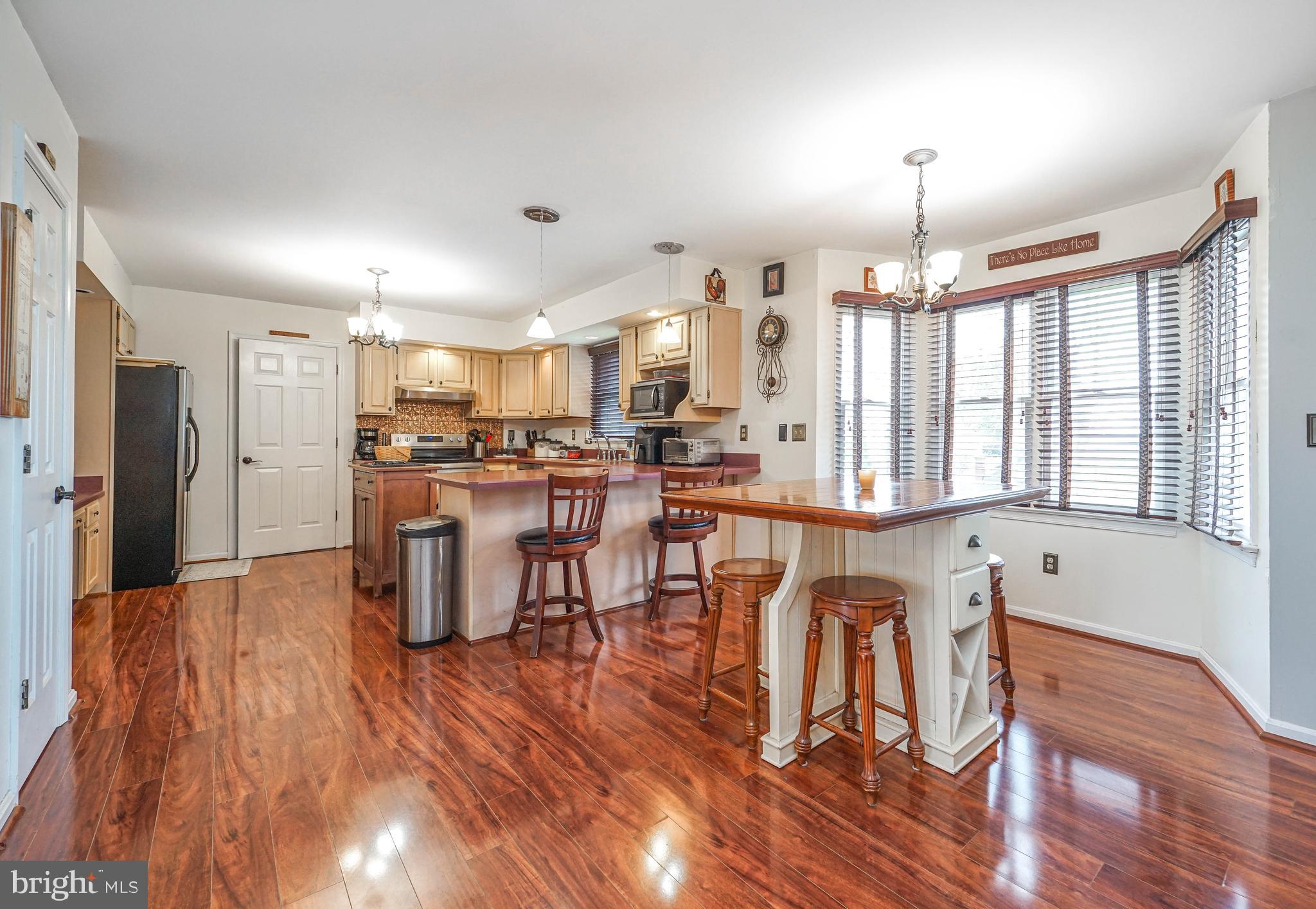 CHESTNUT MEADOWS - Residential