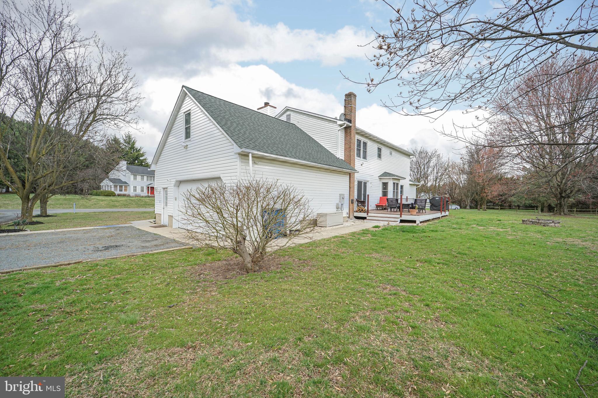 CHESTNUT MEADOWS - Residential