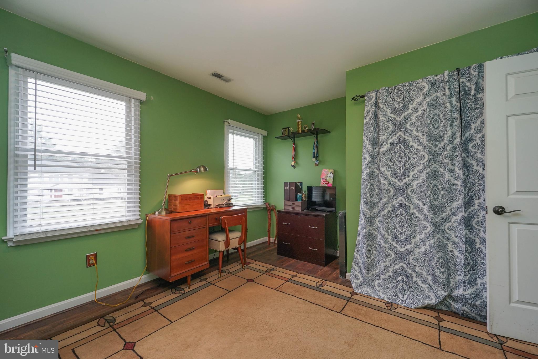 CHESTNUT MEADOWS - Residential