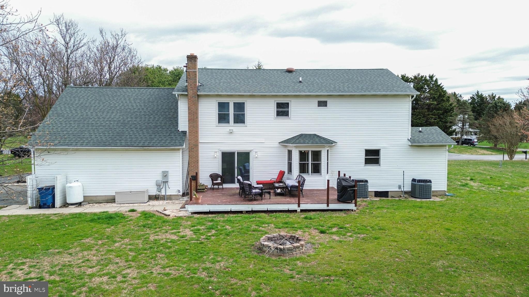 CHESTNUT MEADOWS - Residential