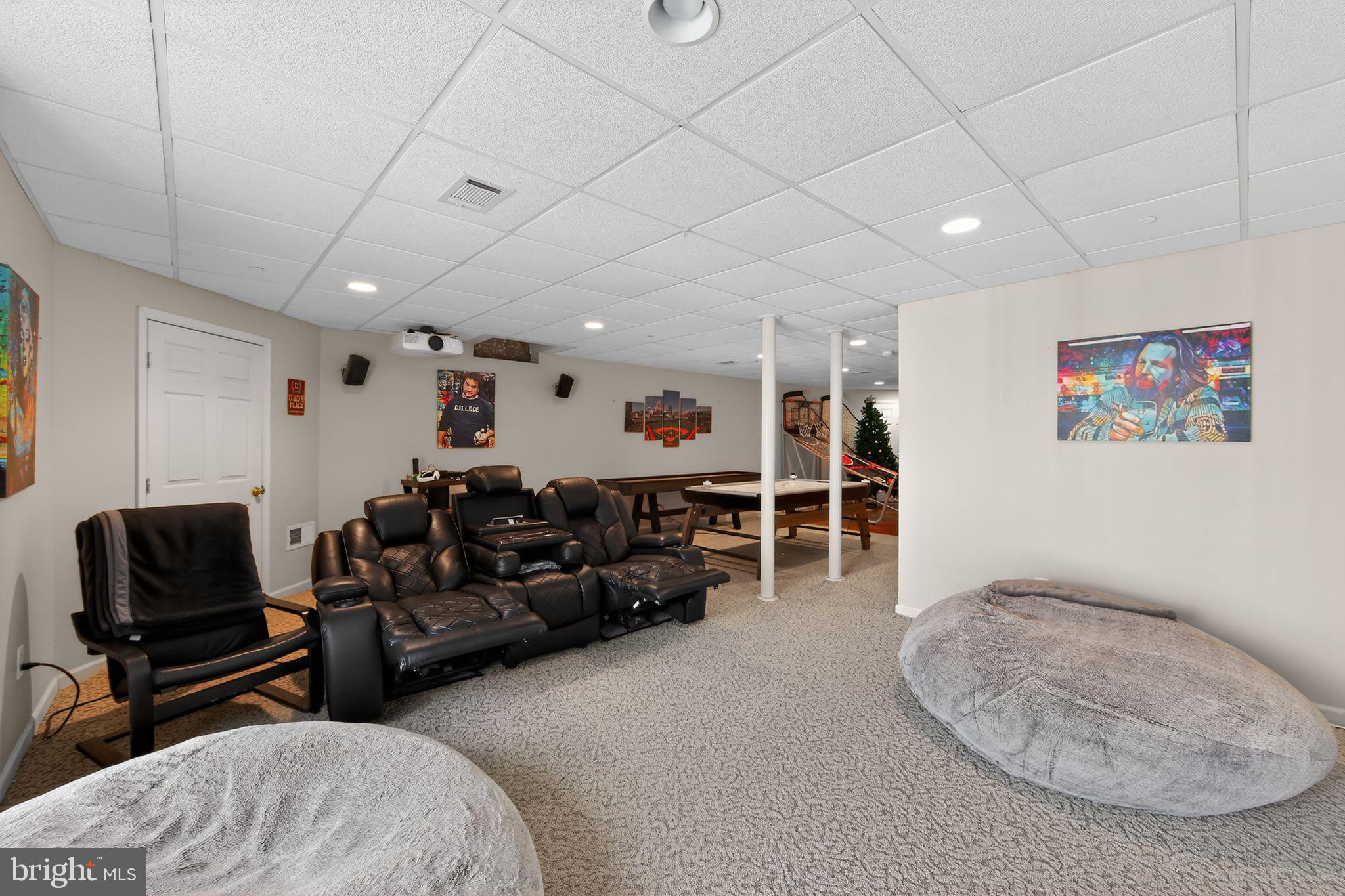 WHITELAND WOODS - Residential