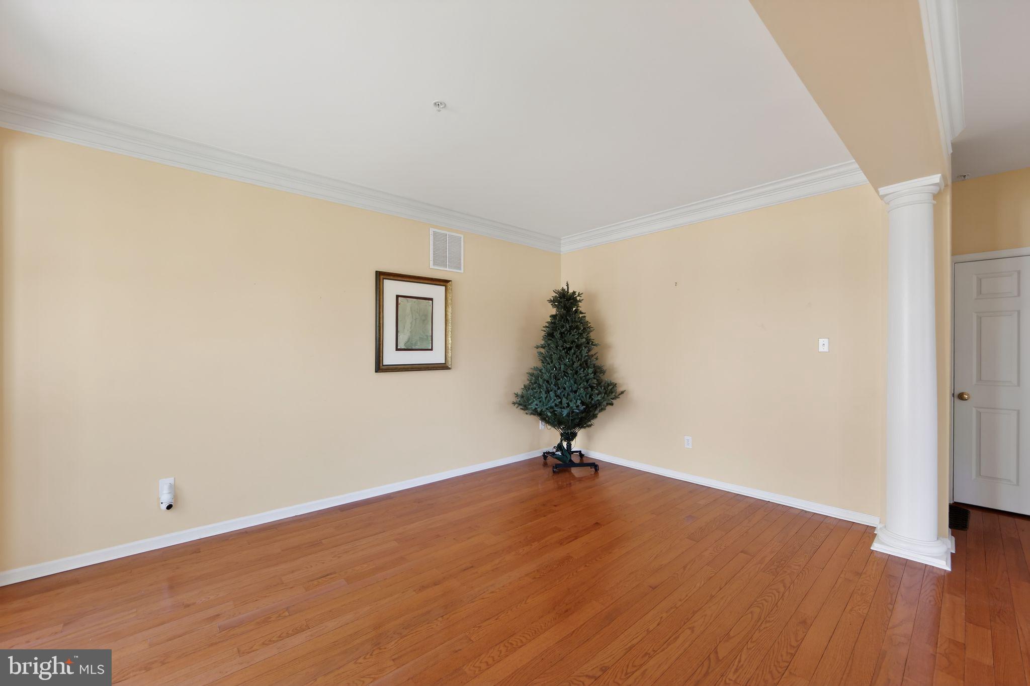 WHITELAND WOODS - Residential