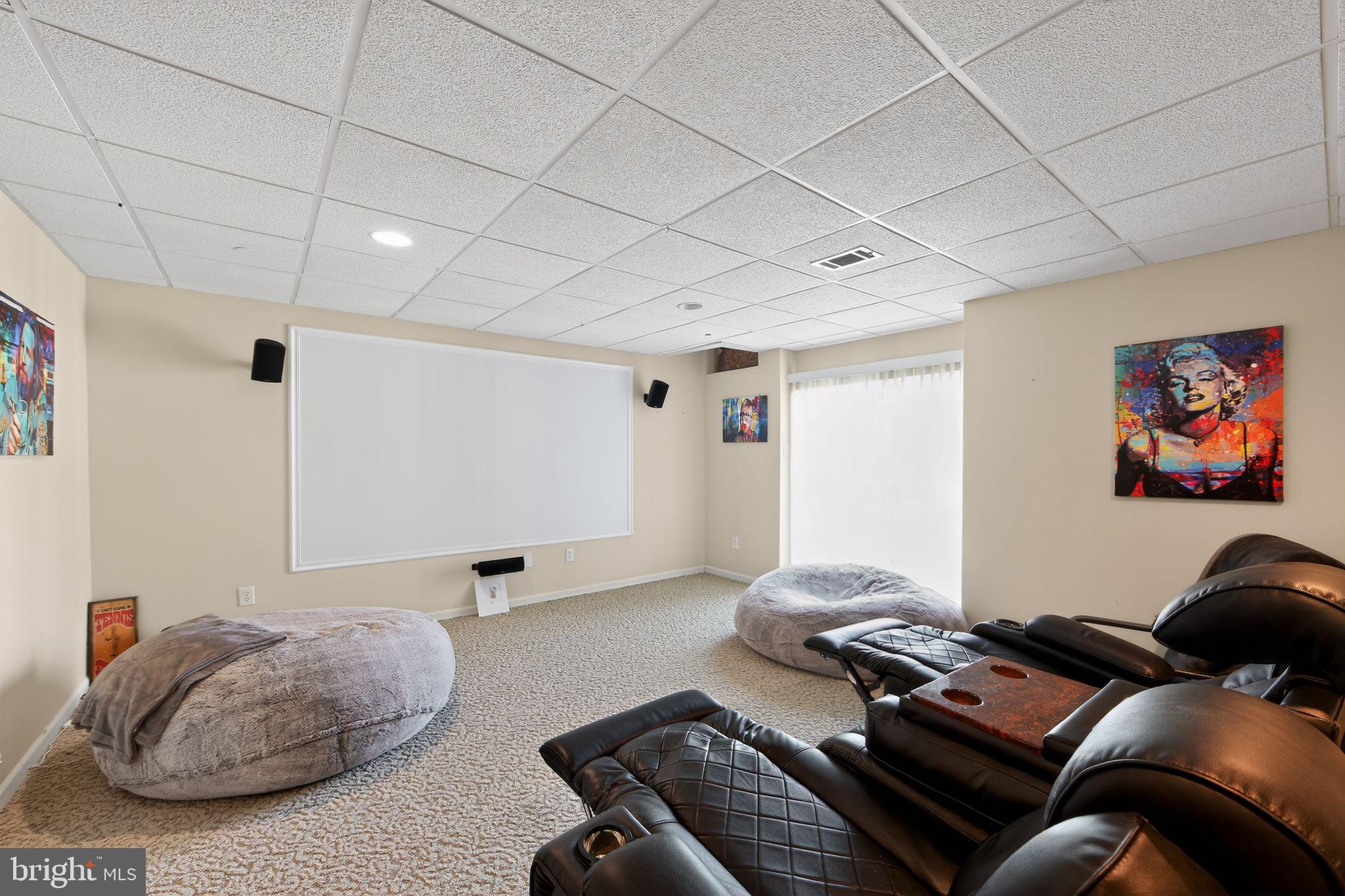 WHITELAND WOODS - Residential