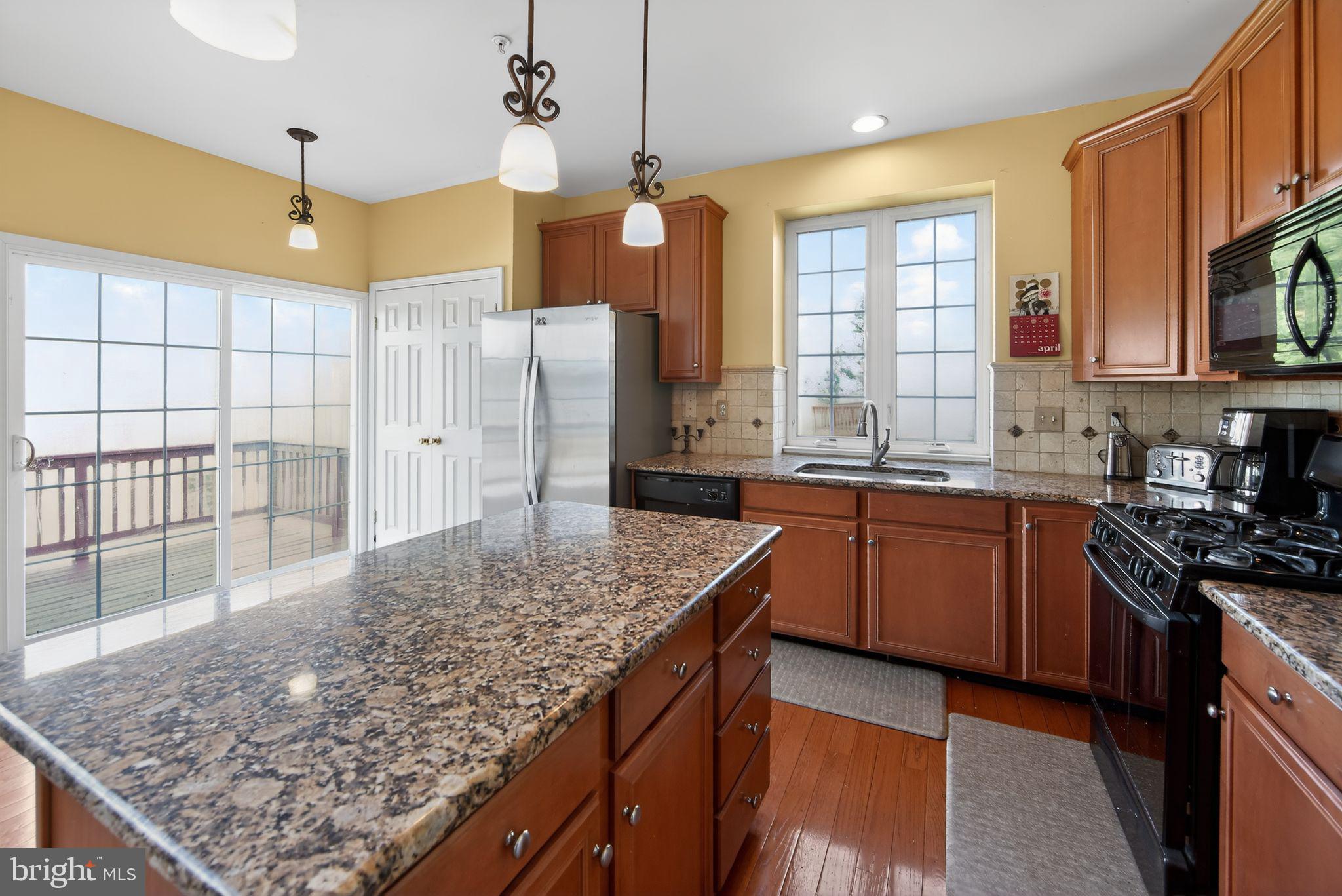 WHITELAND WOODS - Residential