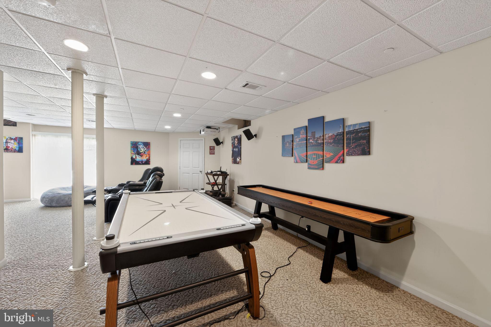 WHITELAND WOODS - Residential