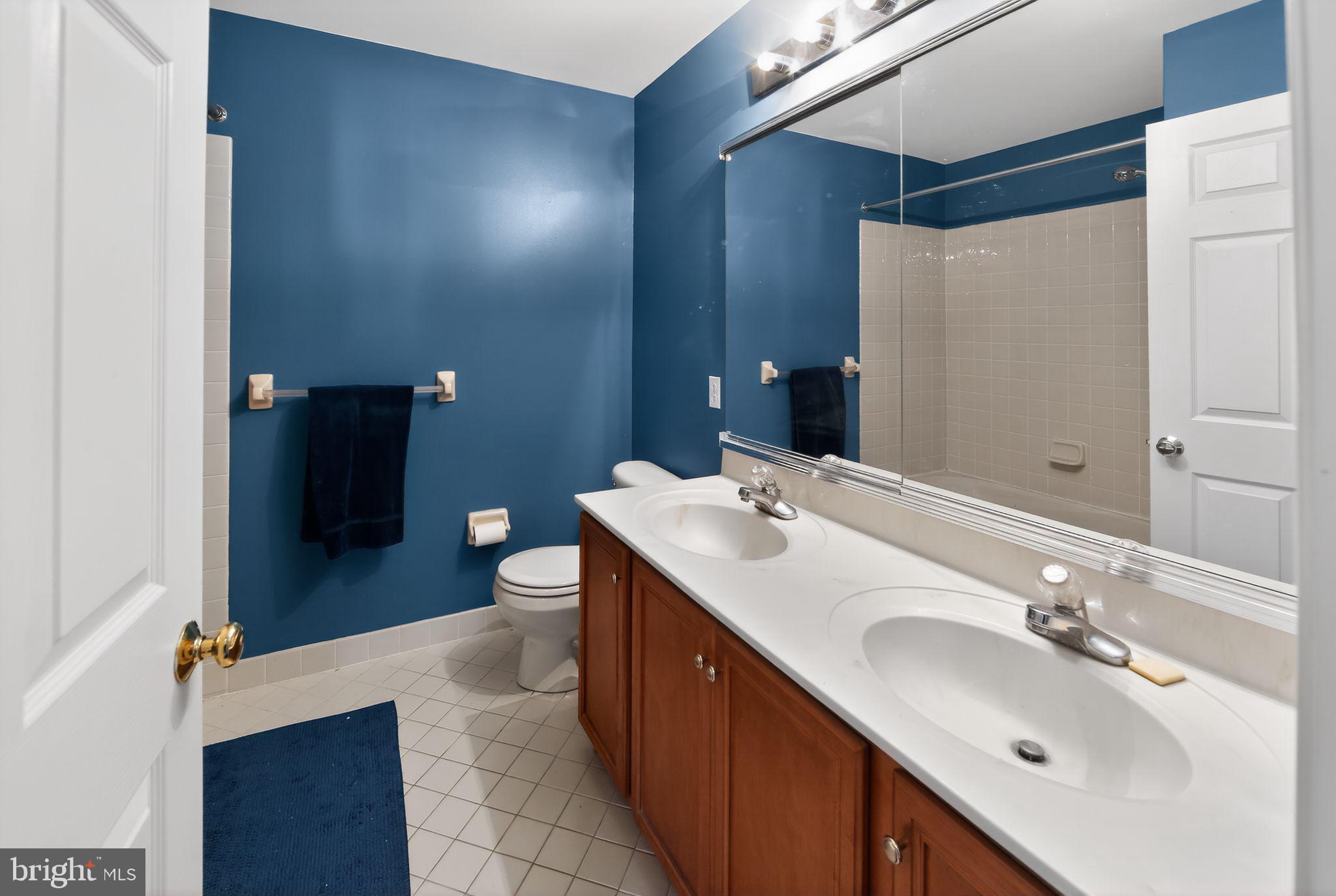 WHITELAND WOODS - Residential