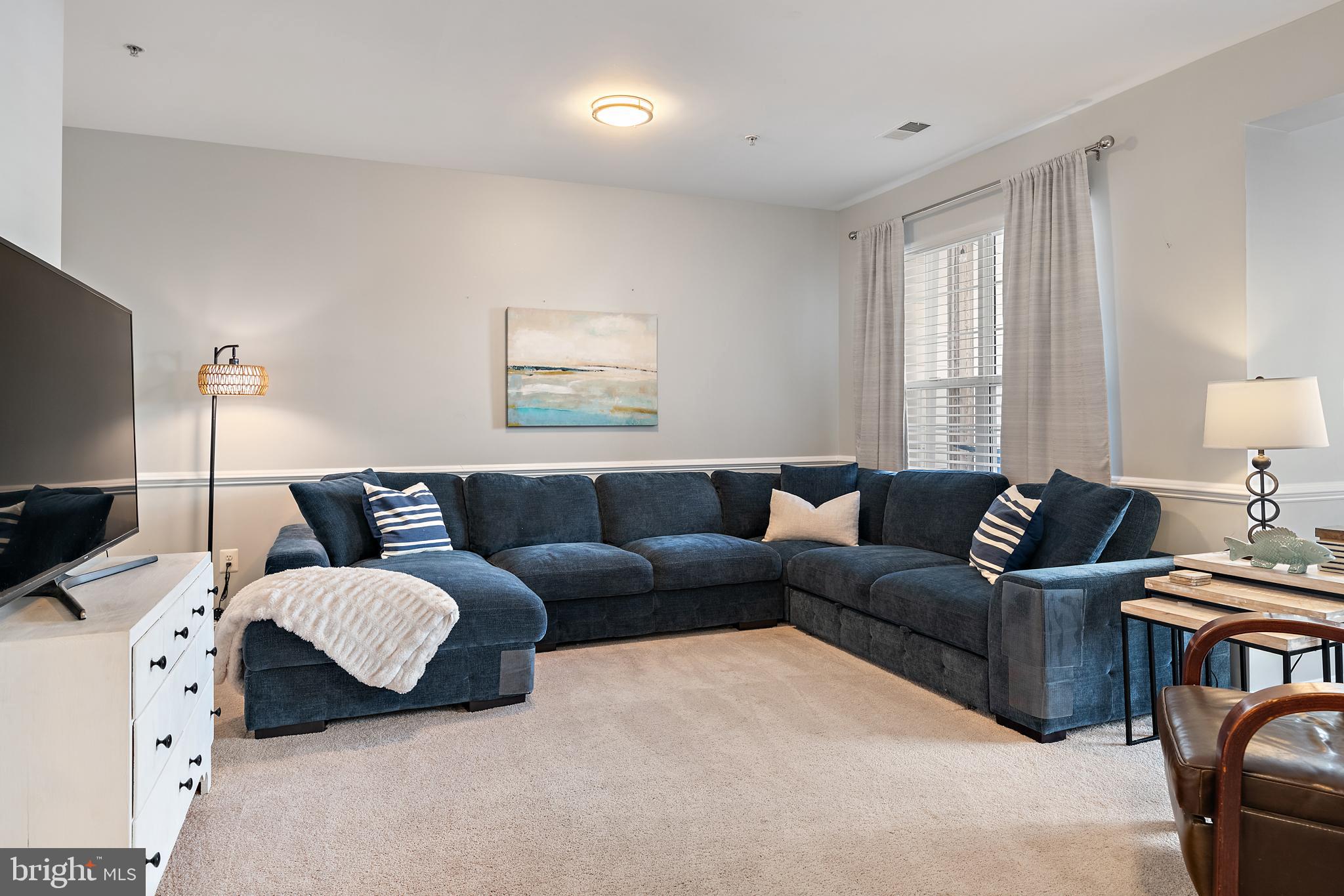 SOUTH RIVER - Residential