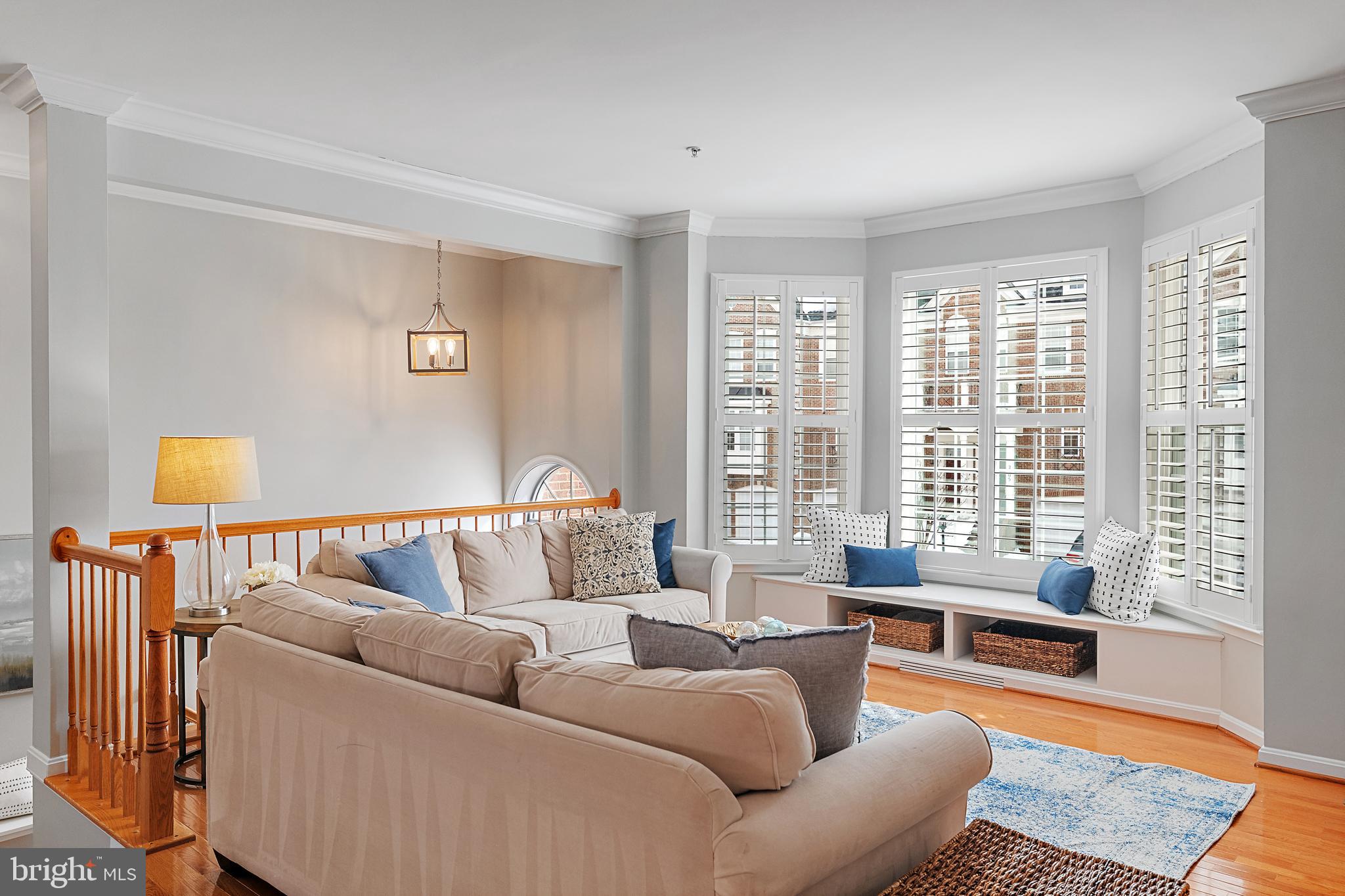 SOUTH RIVER - Residential