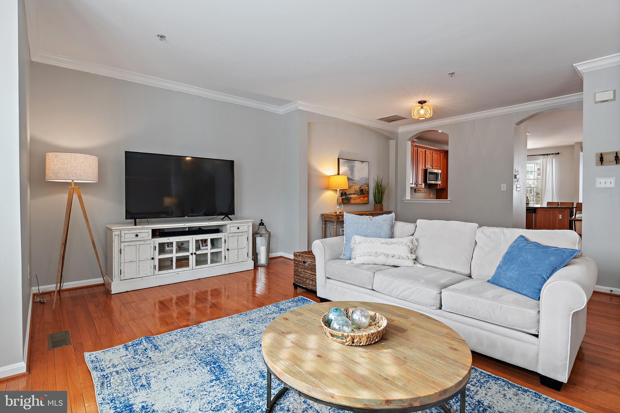 SOUTH RIVER - Residential