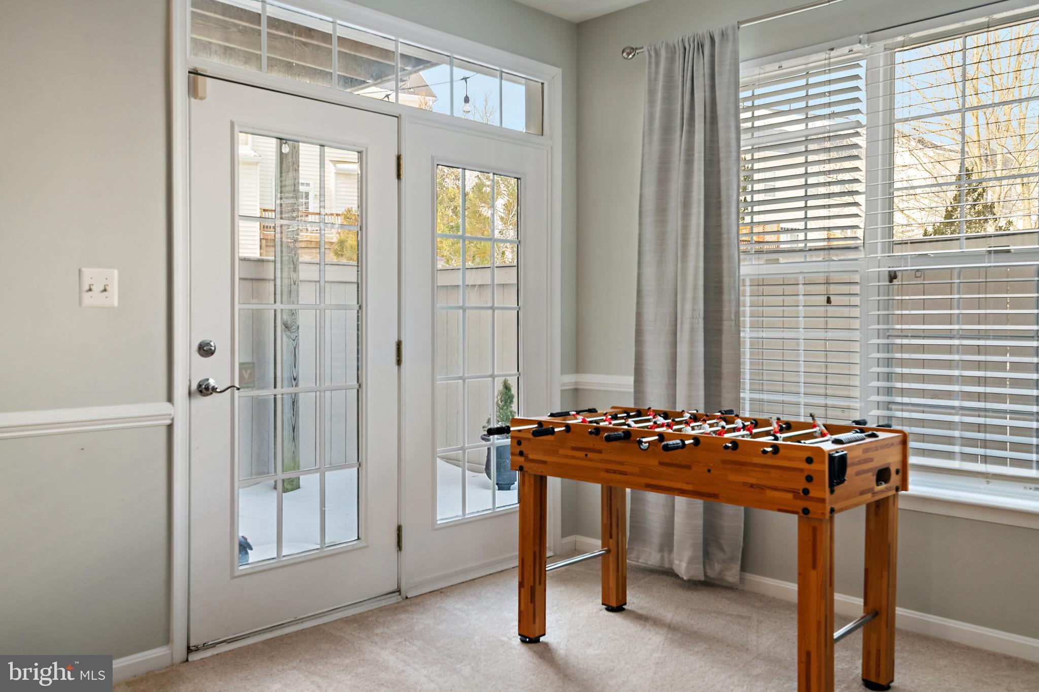 SOUTH RIVER - Residential