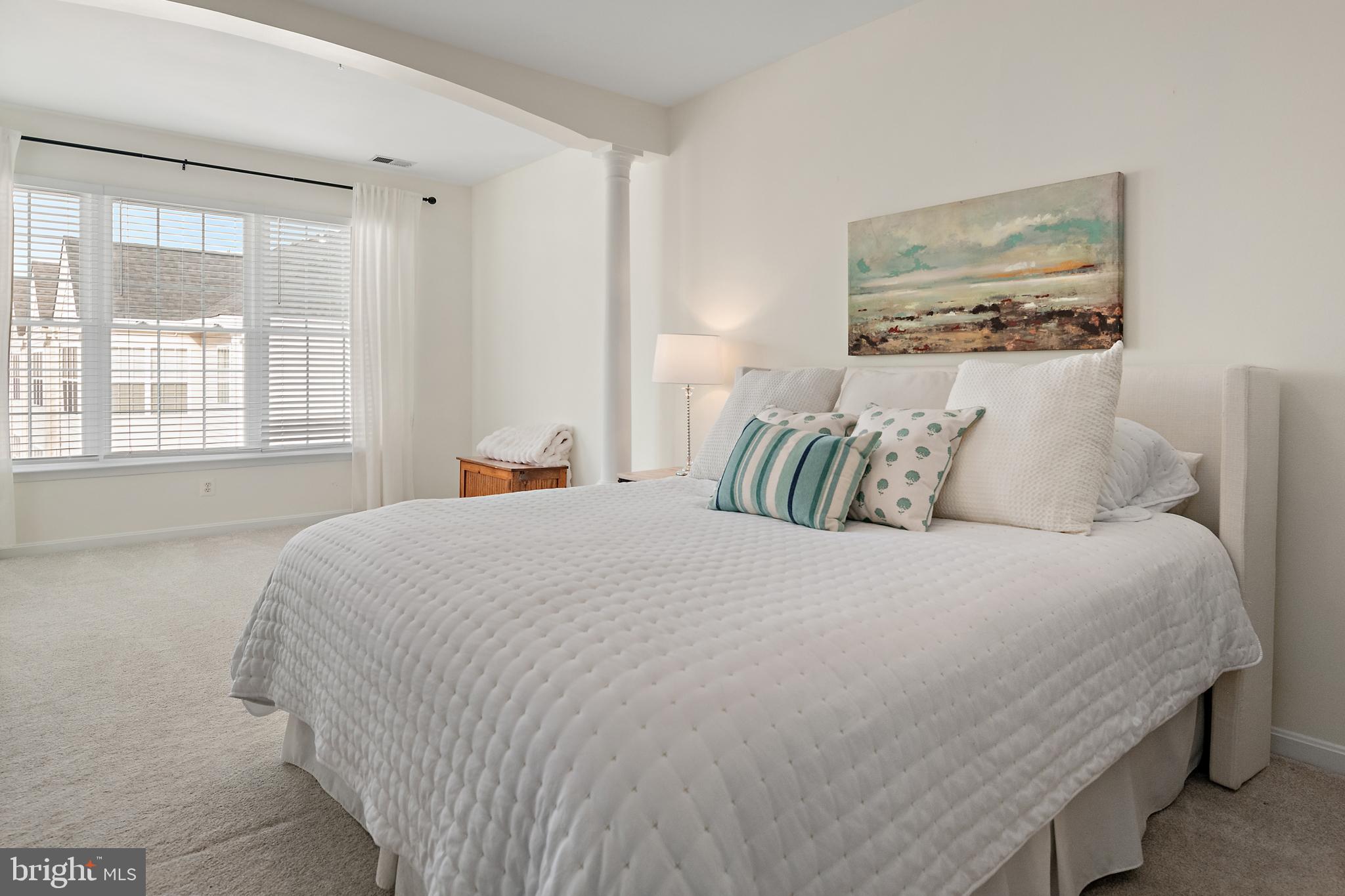 SOUTH RIVER - Residential