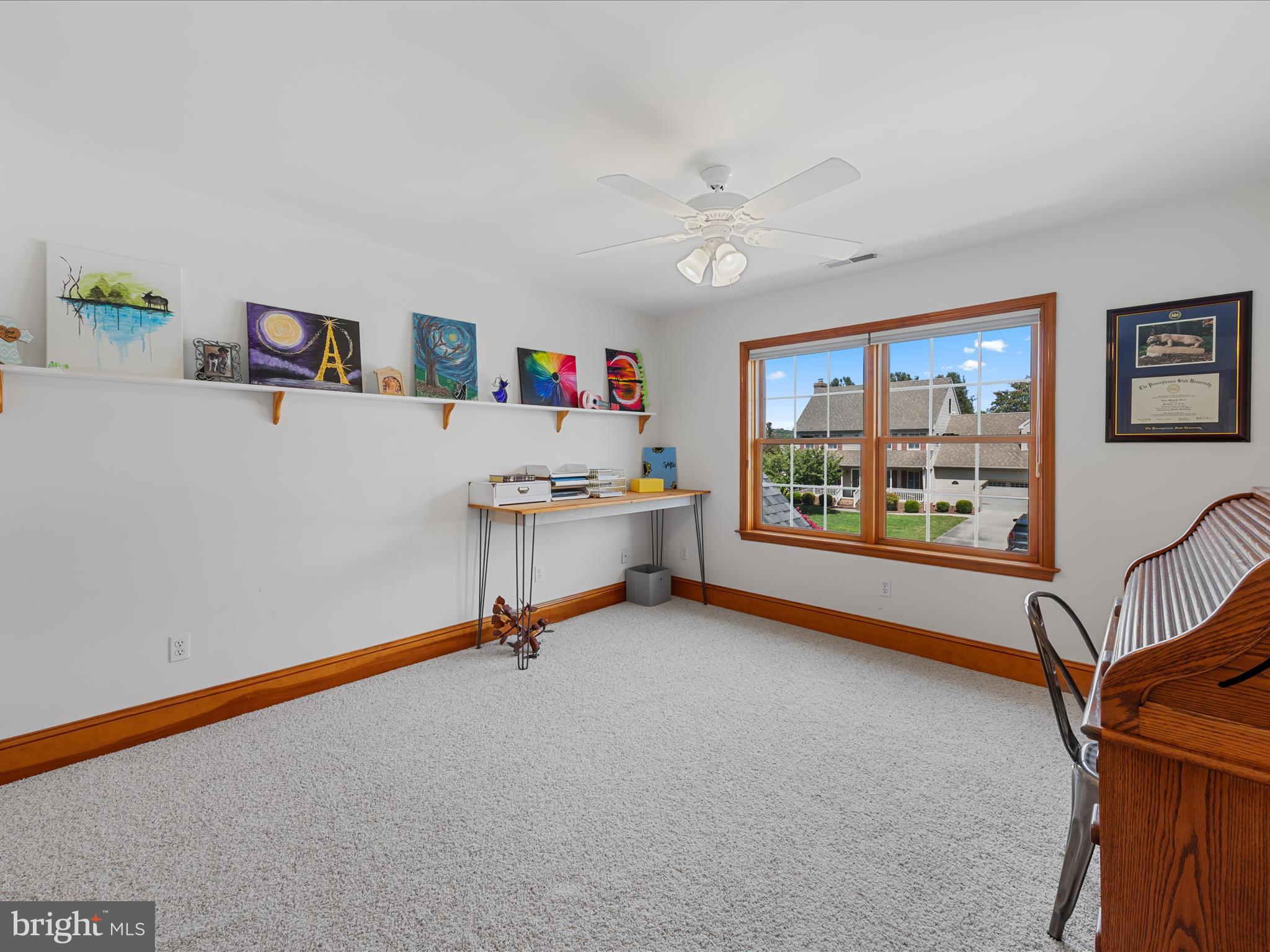 GRANBYS COVE - Residential