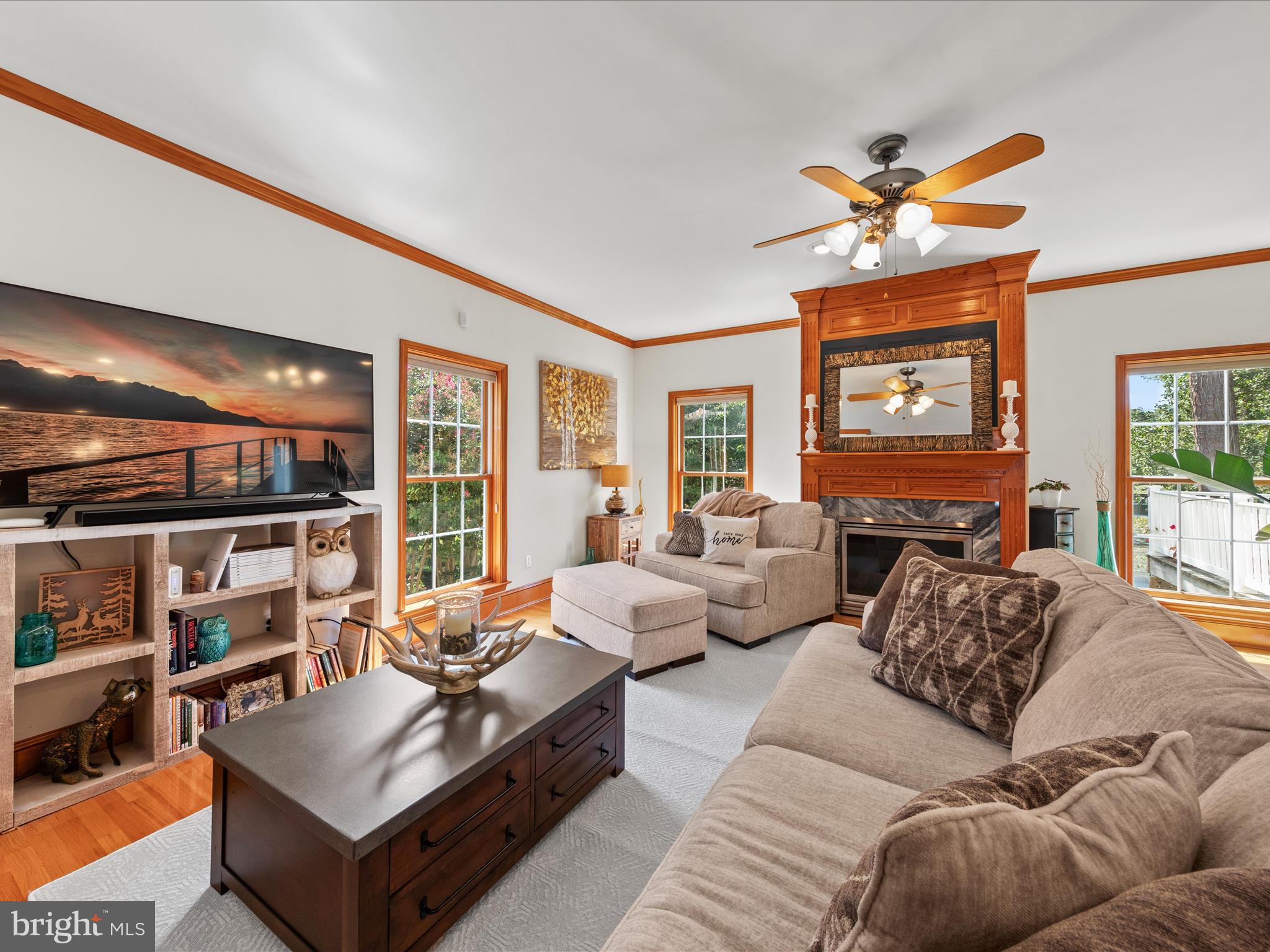 GRANBYS COVE - Residential