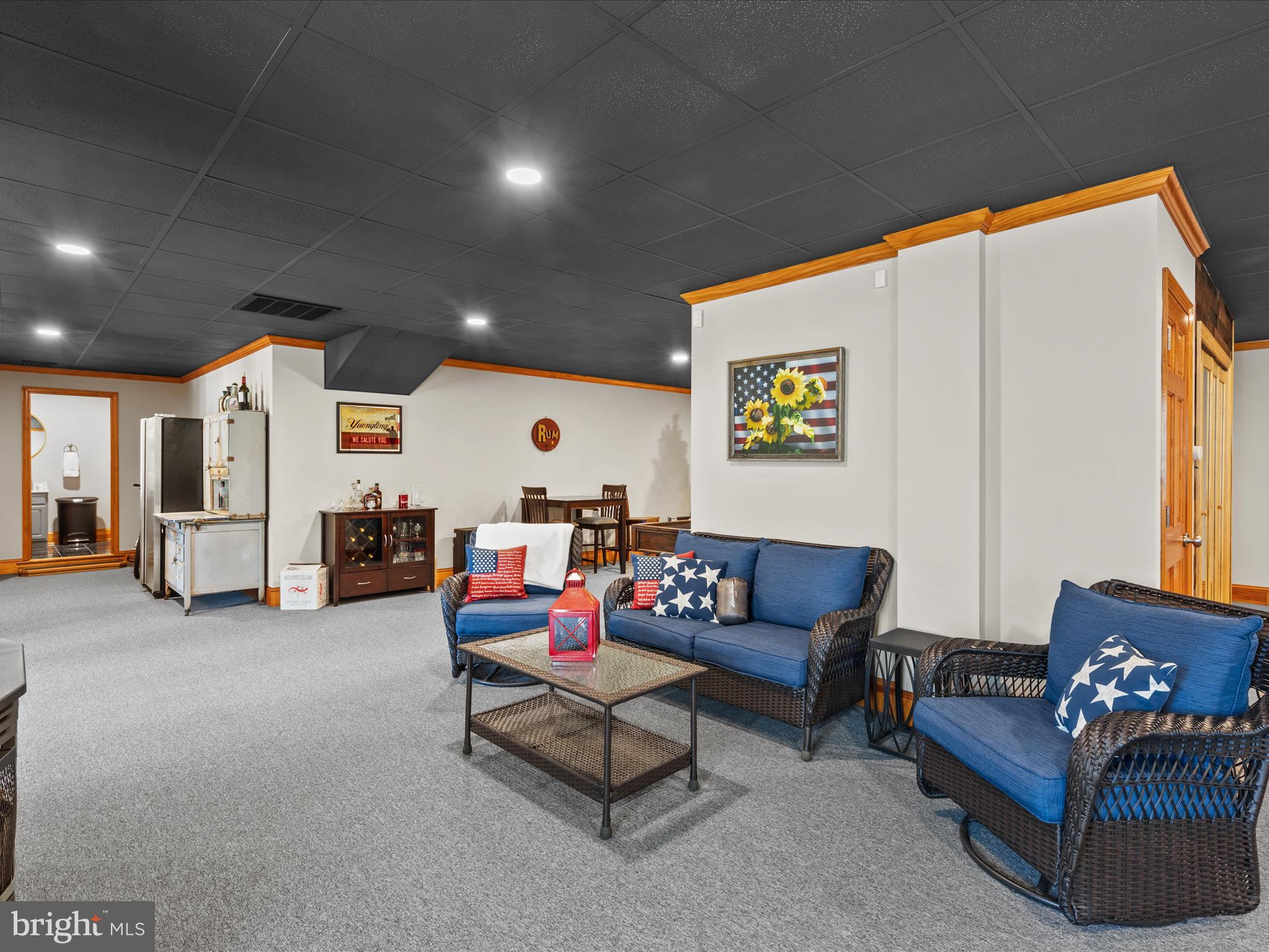 GRANBYS COVE - Residential