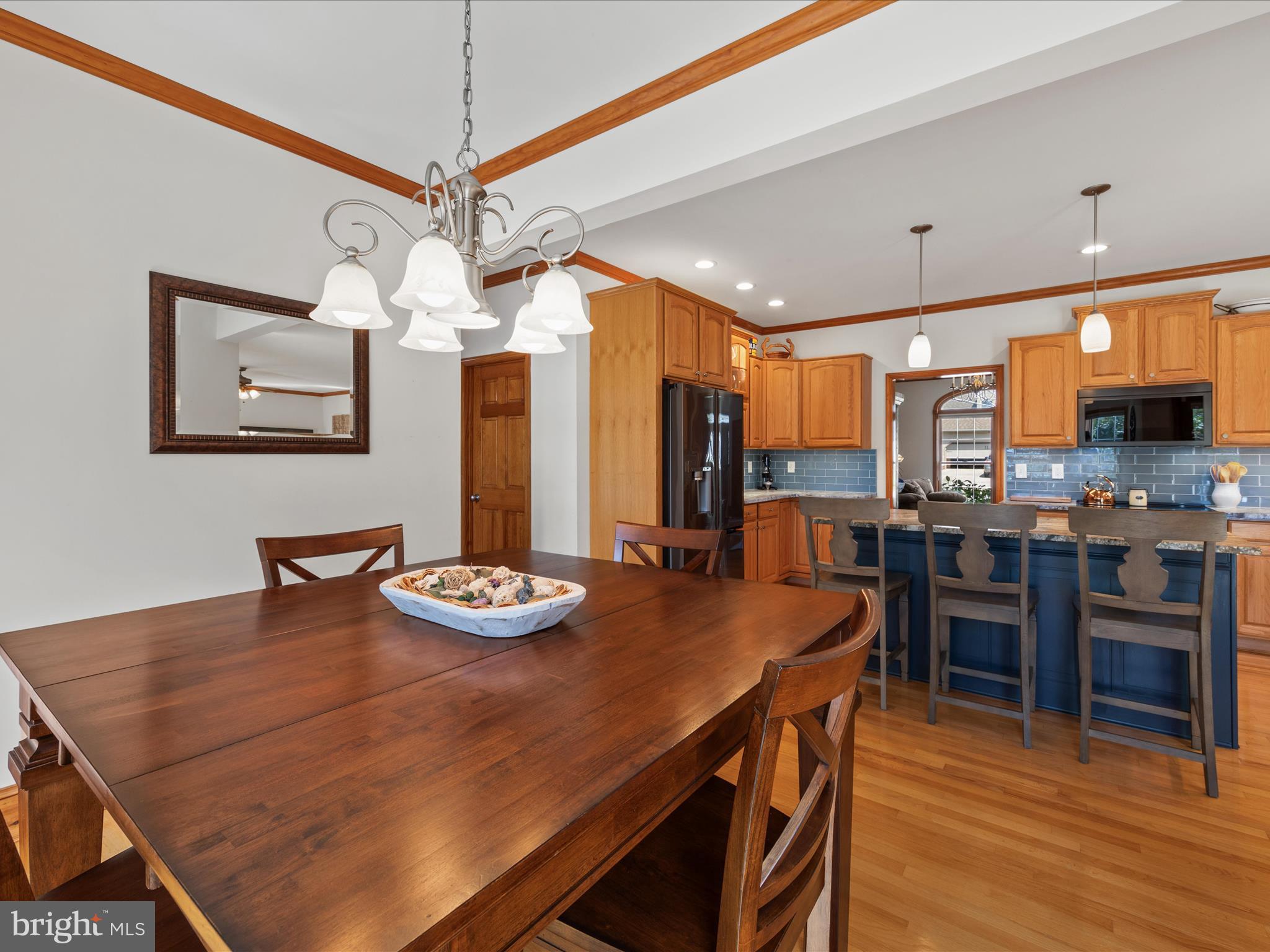 GRANBYS COVE - Residential