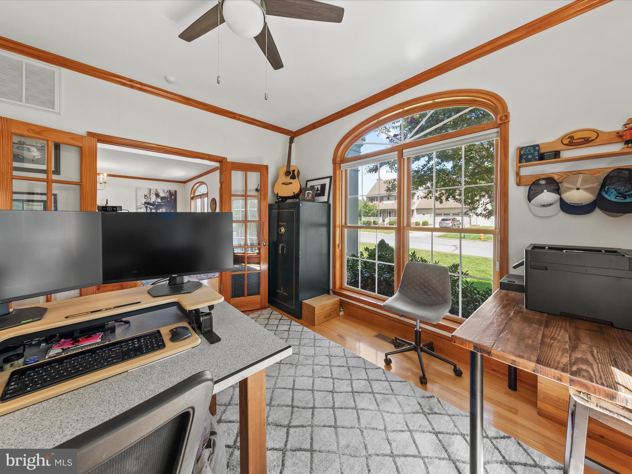 GRANBYS COVE - Residential