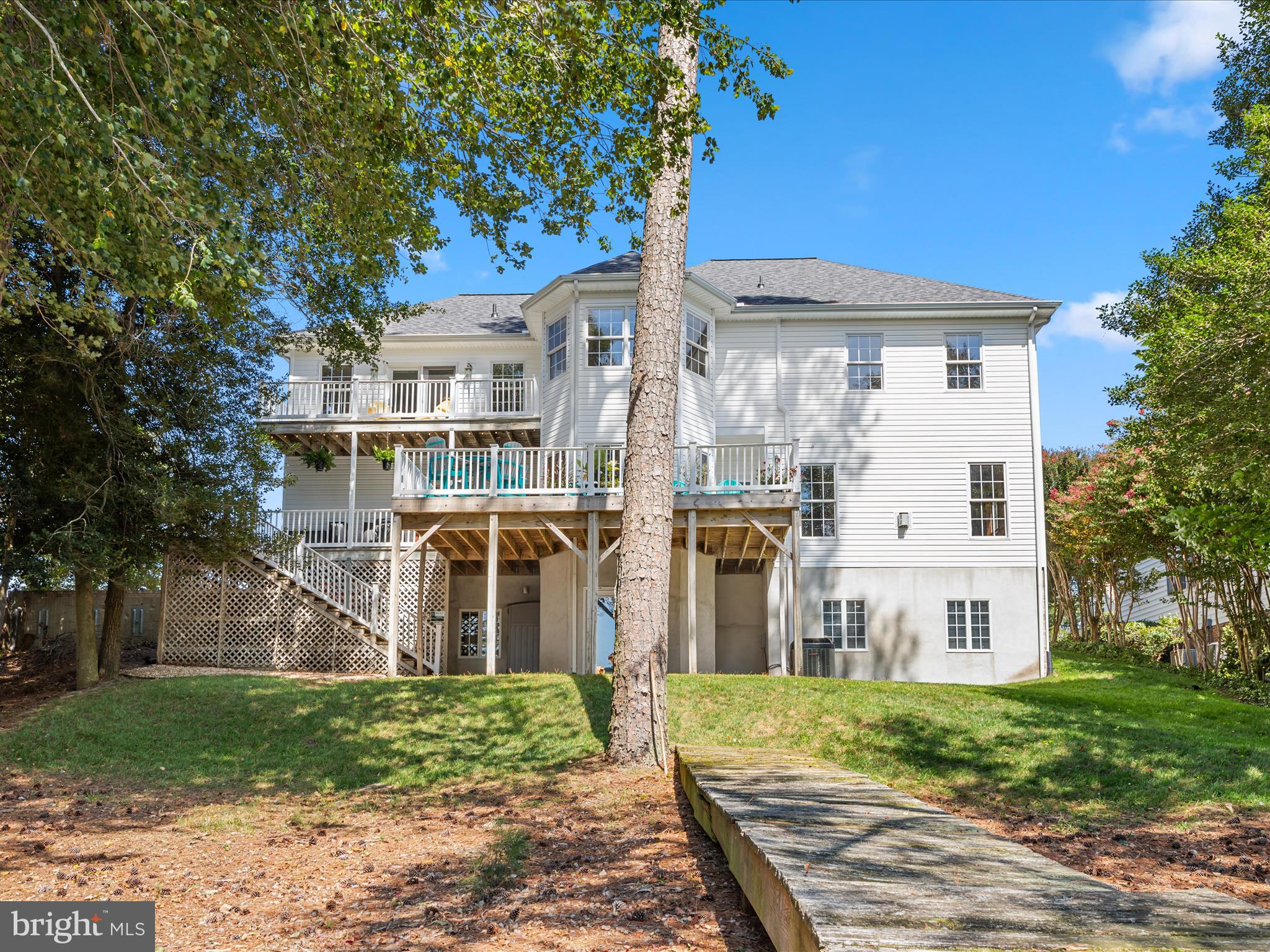 1106 GRANBYS RUN